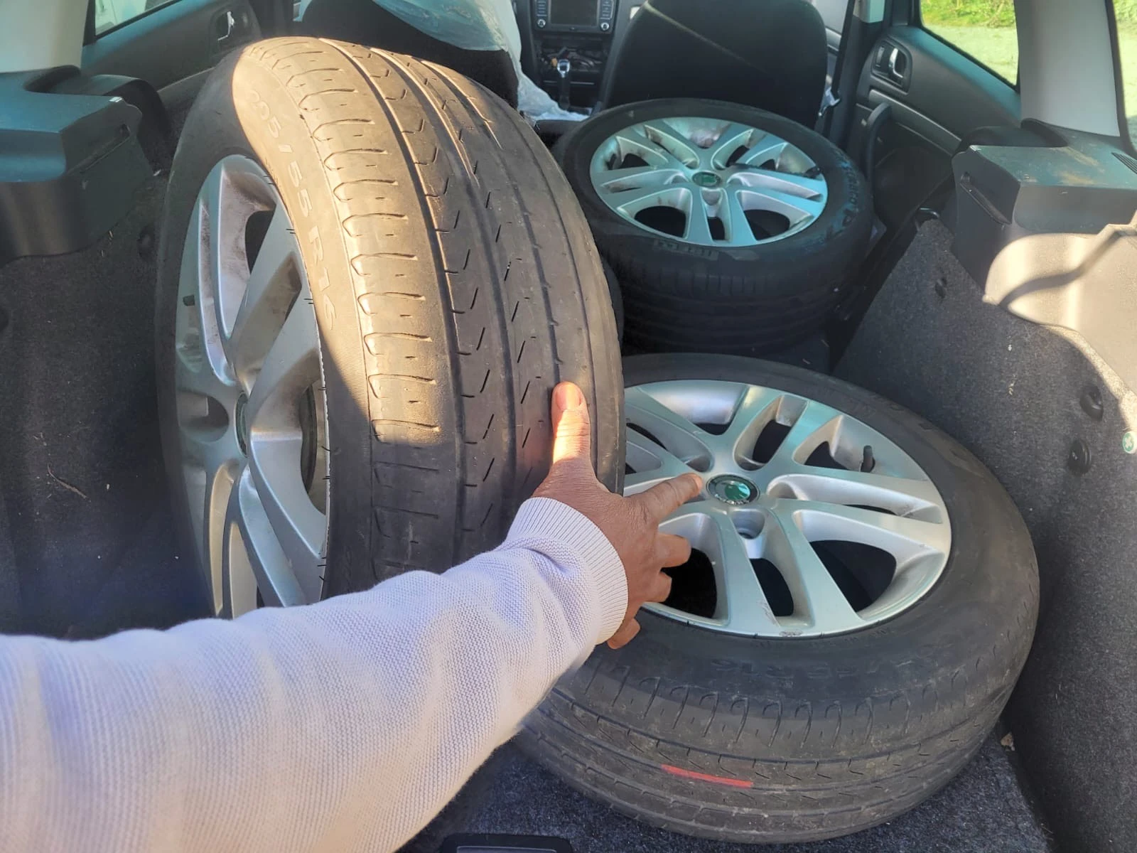 Skoda Octavia 1.6 TDI - изображение 9