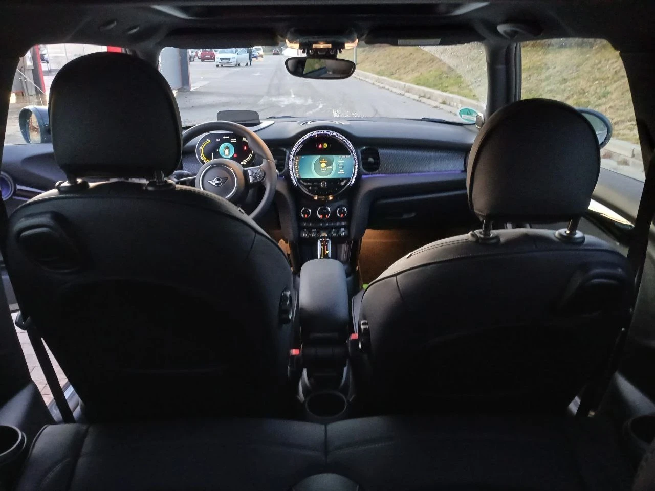 Mini Cooper s SE - ����� �������� �� 01.2027 | Mobile.bg � ����������� 11