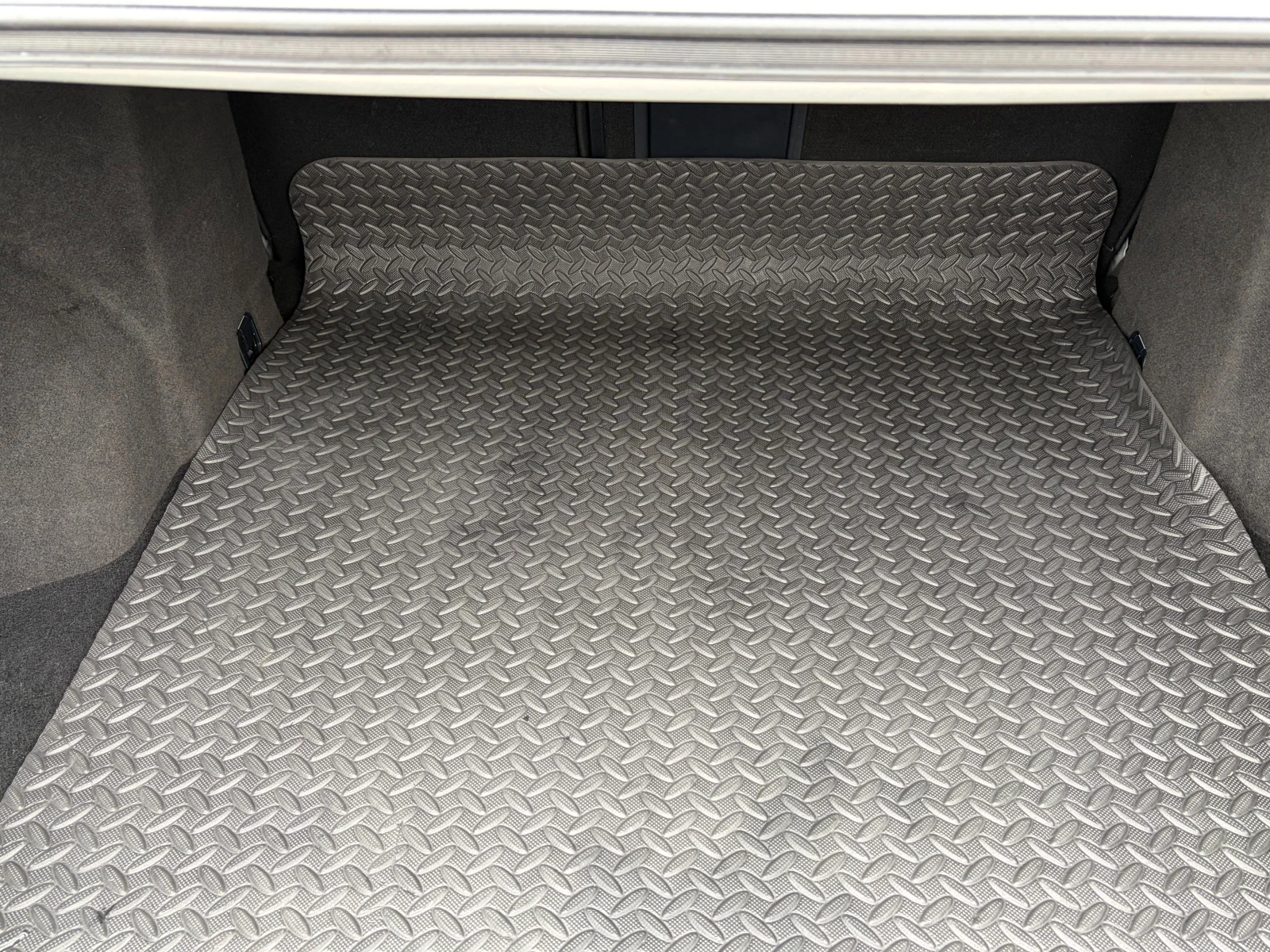 Toyota Avensis D4D, снимка 7 - Автомобили и джипове - 54081133