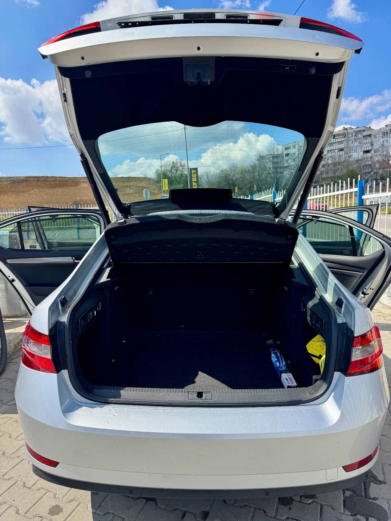 Skoda Superb, снимка 13 - Автомобили и джипове - 54172146