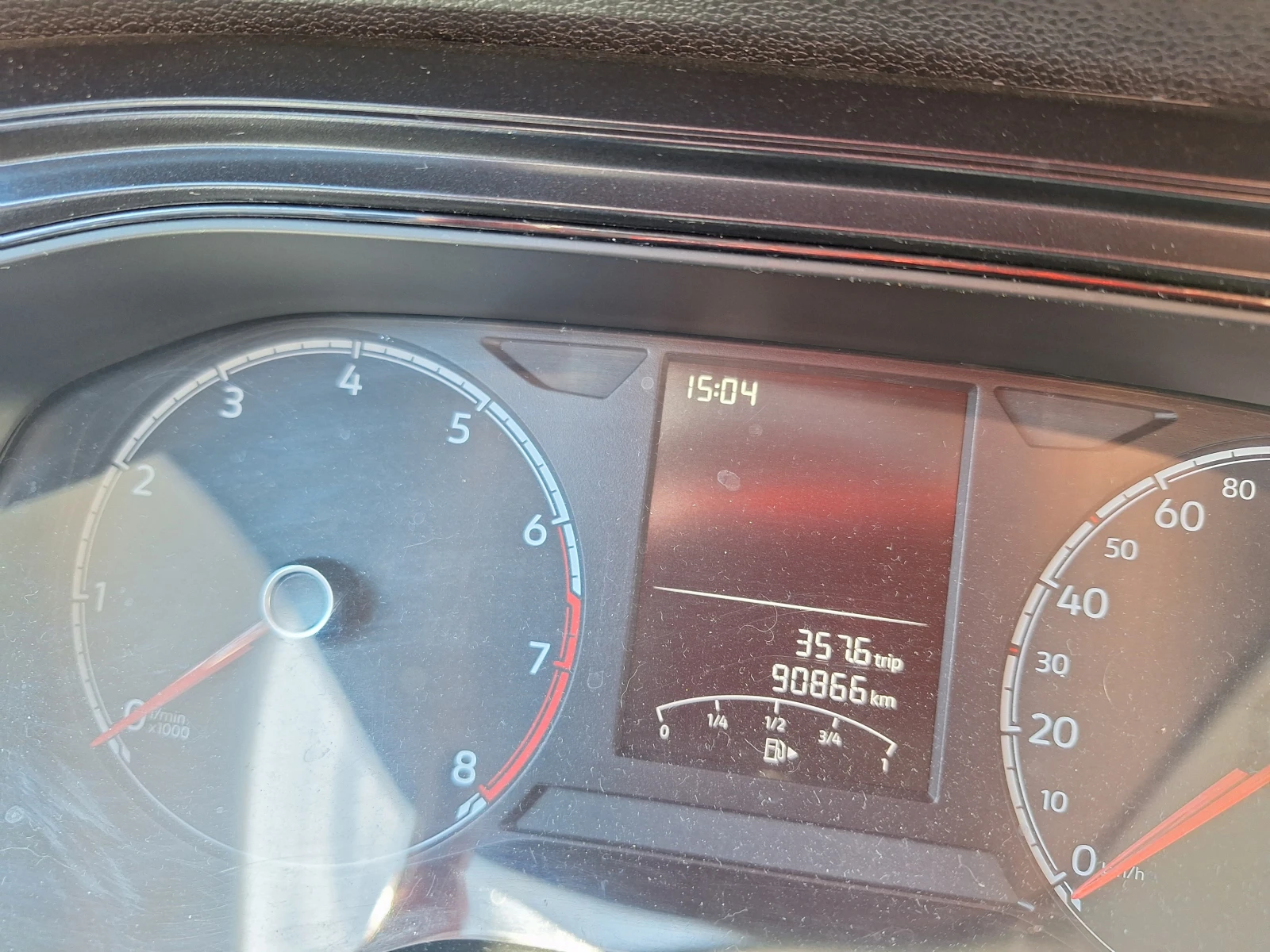 VW Polo TSI, снимка 6 - Автомобили и джипове - 54847143