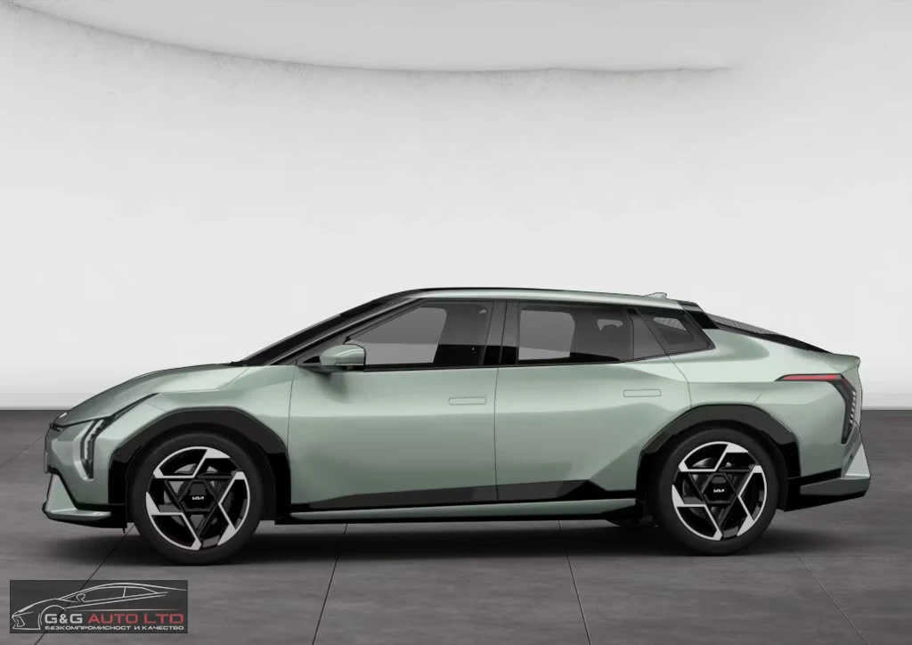 Kia EV4 FASTBACK/GT/204HP/360/LED/KLESS/ACC/478z, снимка 2 - Автомобили и джипове - 54866851