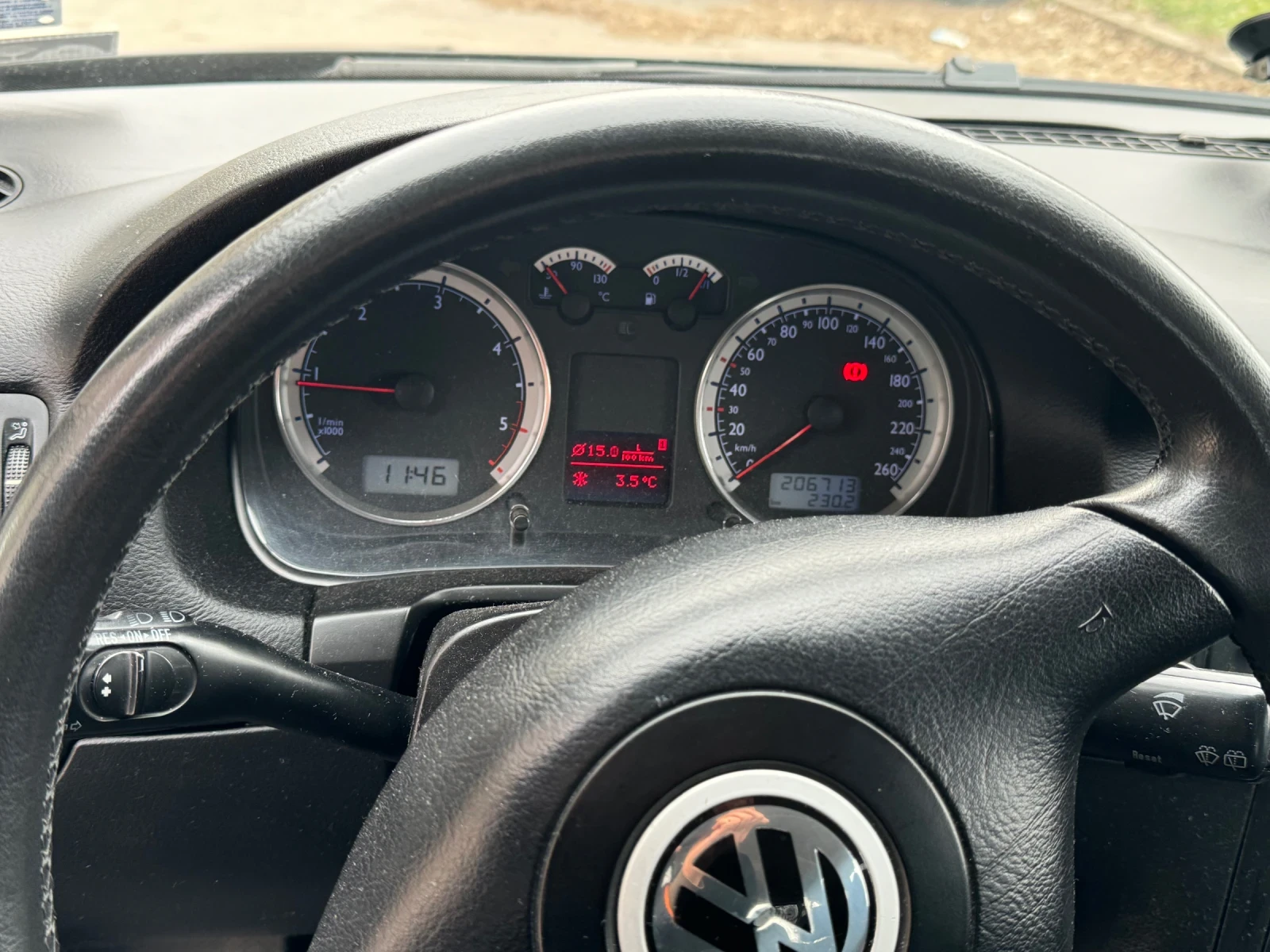VW Golf 1.9 TDI PD, снимка 5 - Автомобили и джипове - 54869689