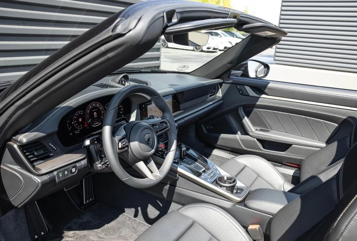 Porsche 911 992 / TURBO S / CERAMIC / LIFT / BOSE / HD MATRIX, снимка 9 - Автомобили и джипове - 55085176