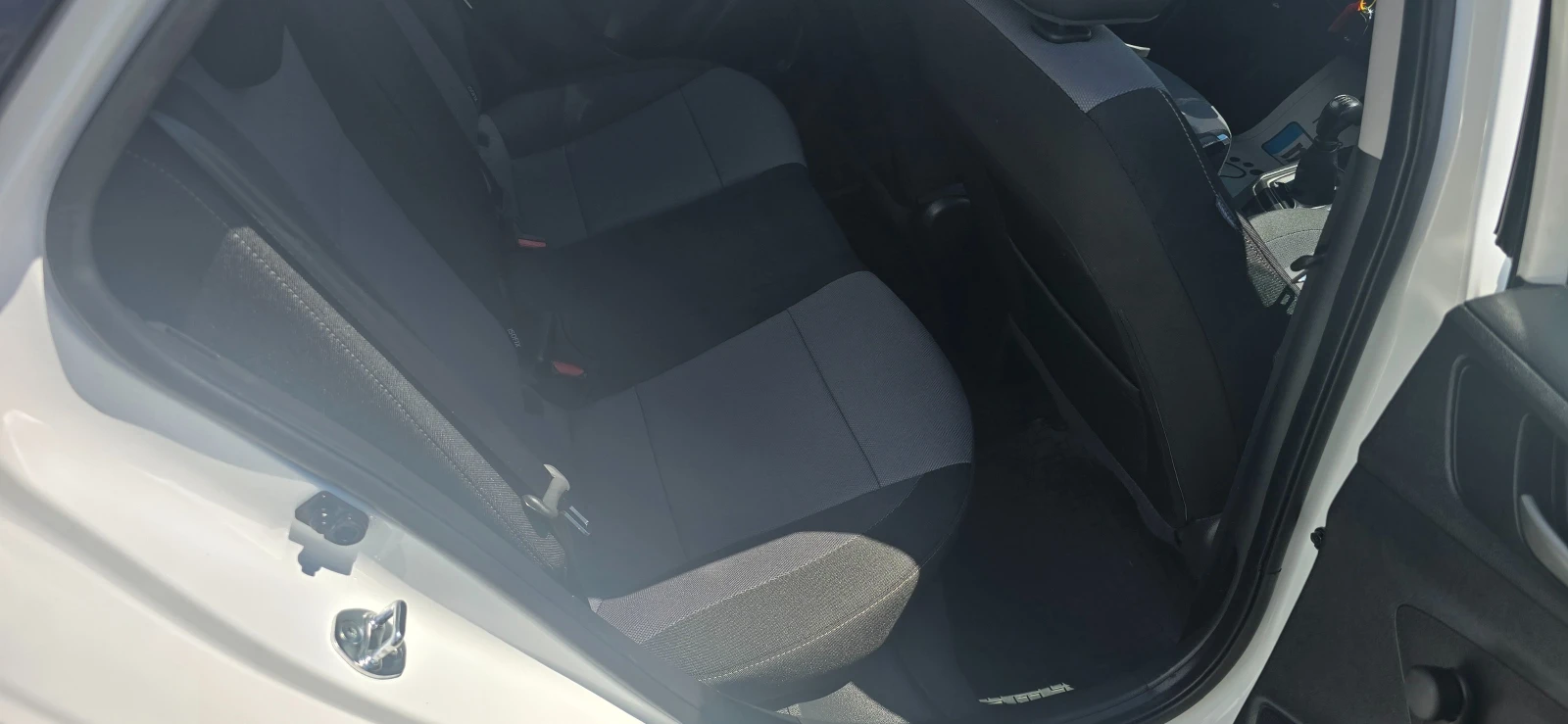 Hyundai I20 1.2.Бензин.газ.евро6, снимка 8 - Автомобили и джипове - 55190310