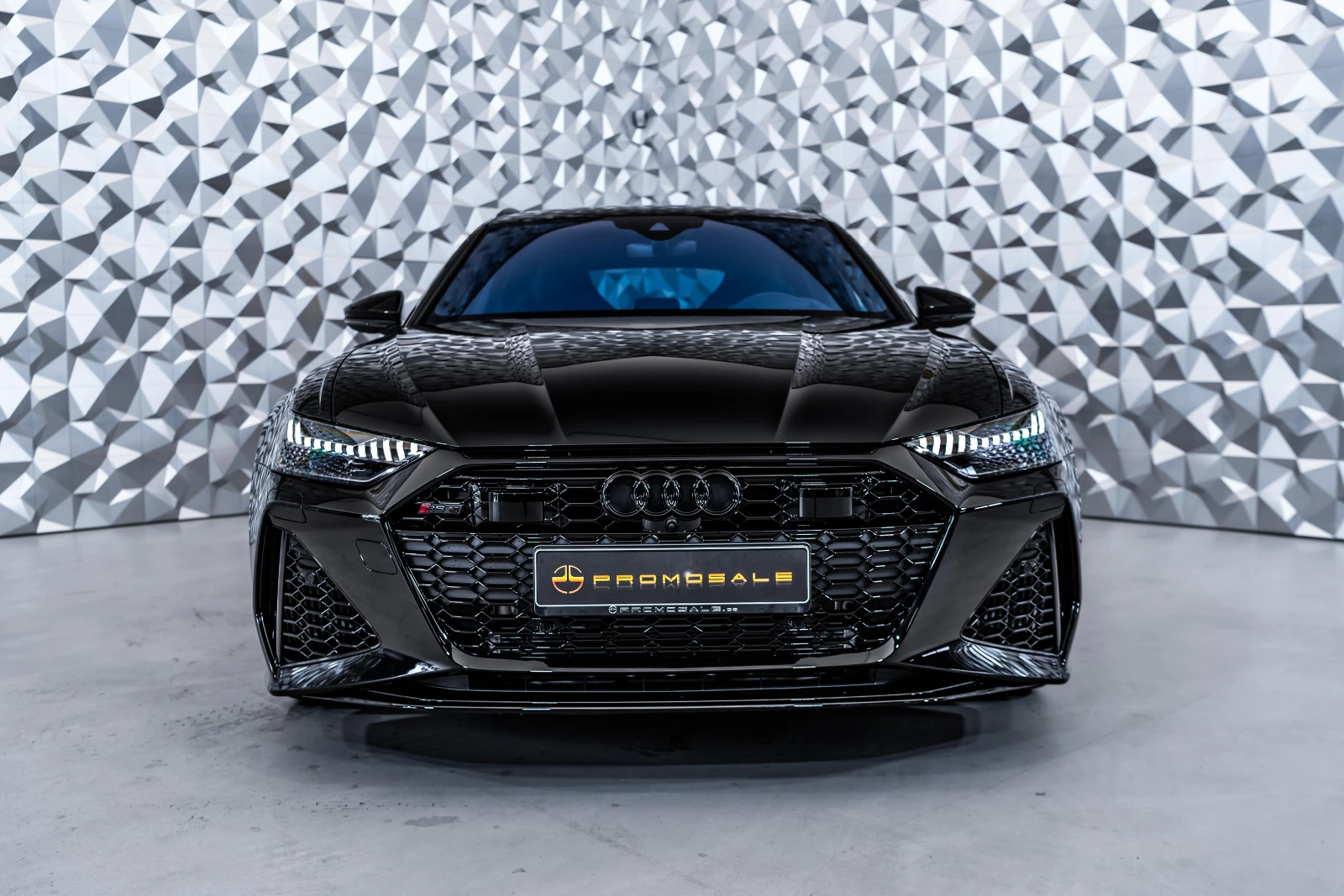 Audi Rs6 Performance* Carbon Buckets* B&O* Теглич, снимка 2 - Автомобили и джипове - 55324844