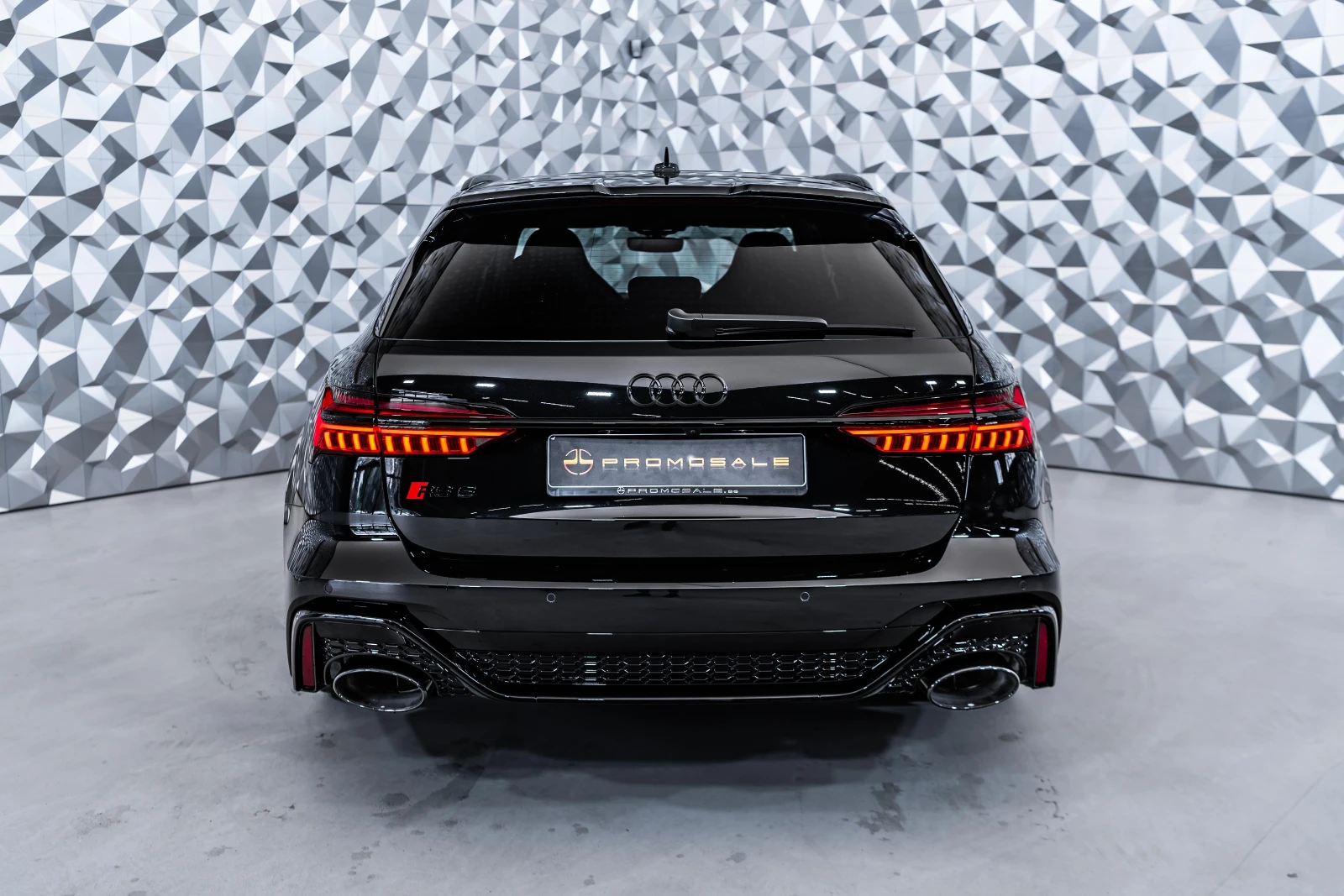 Audi Rs6 Performance* Carbon Buckets* B&O* Теглич, снимка 5 - Автомобили и джипове - 55324844