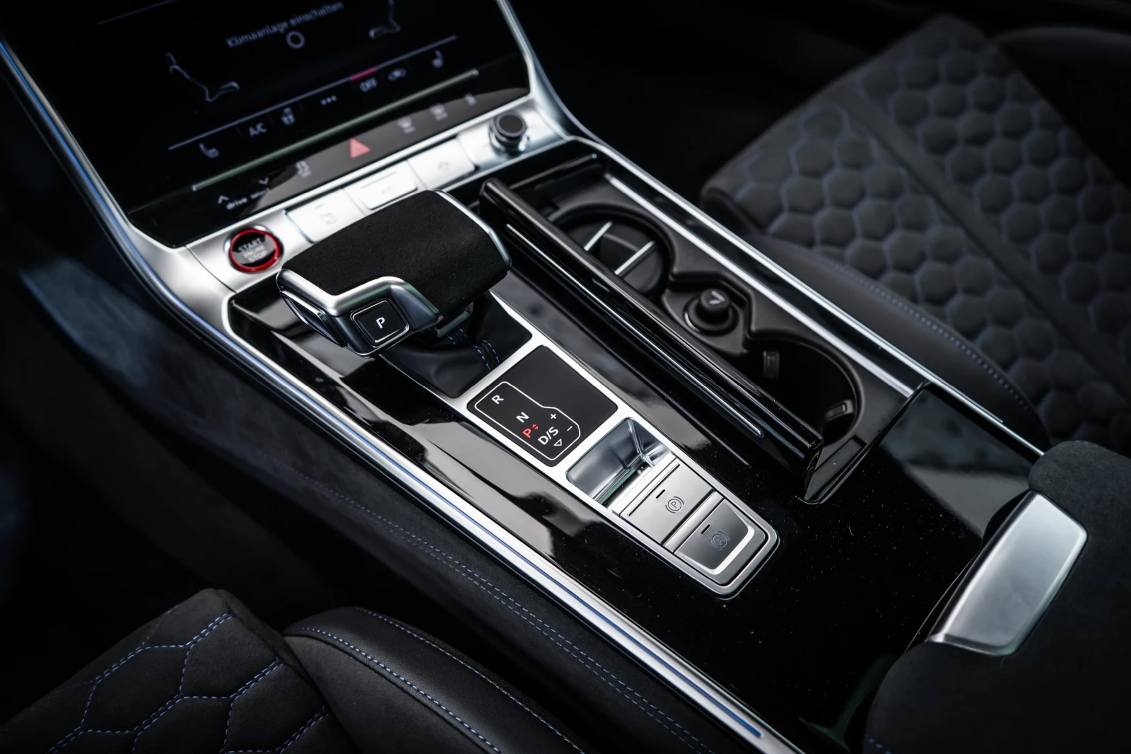 Audi Rs6 Performance* Carbon Buckets* B&O* Теглич, снимка 9 - Автомобили и джипове - 55324844