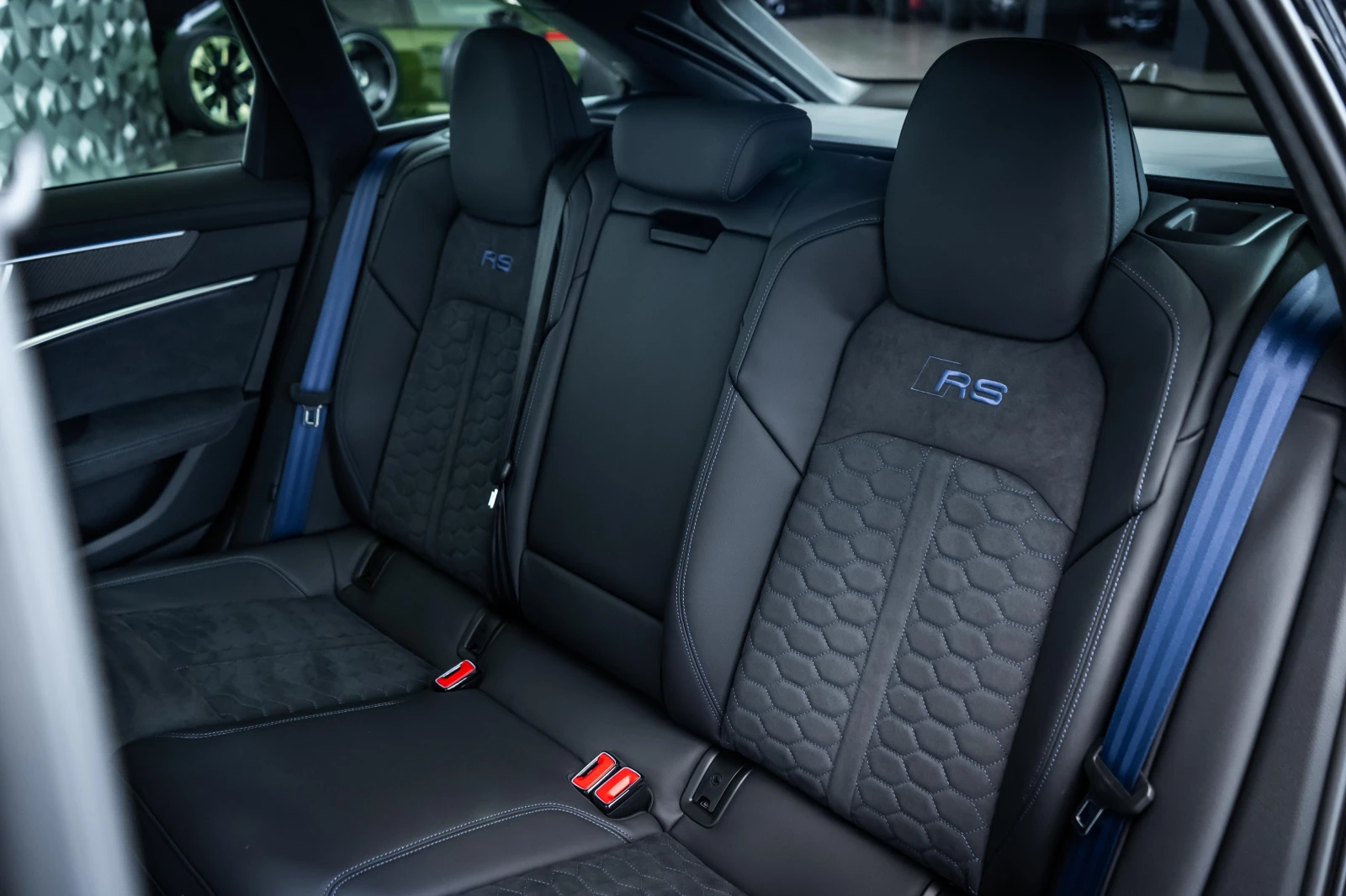 Audi Rs6 Performance* Carbon Buckets* B&O* Теглич, снимка 16 - Автомобили и джипове - 55324844