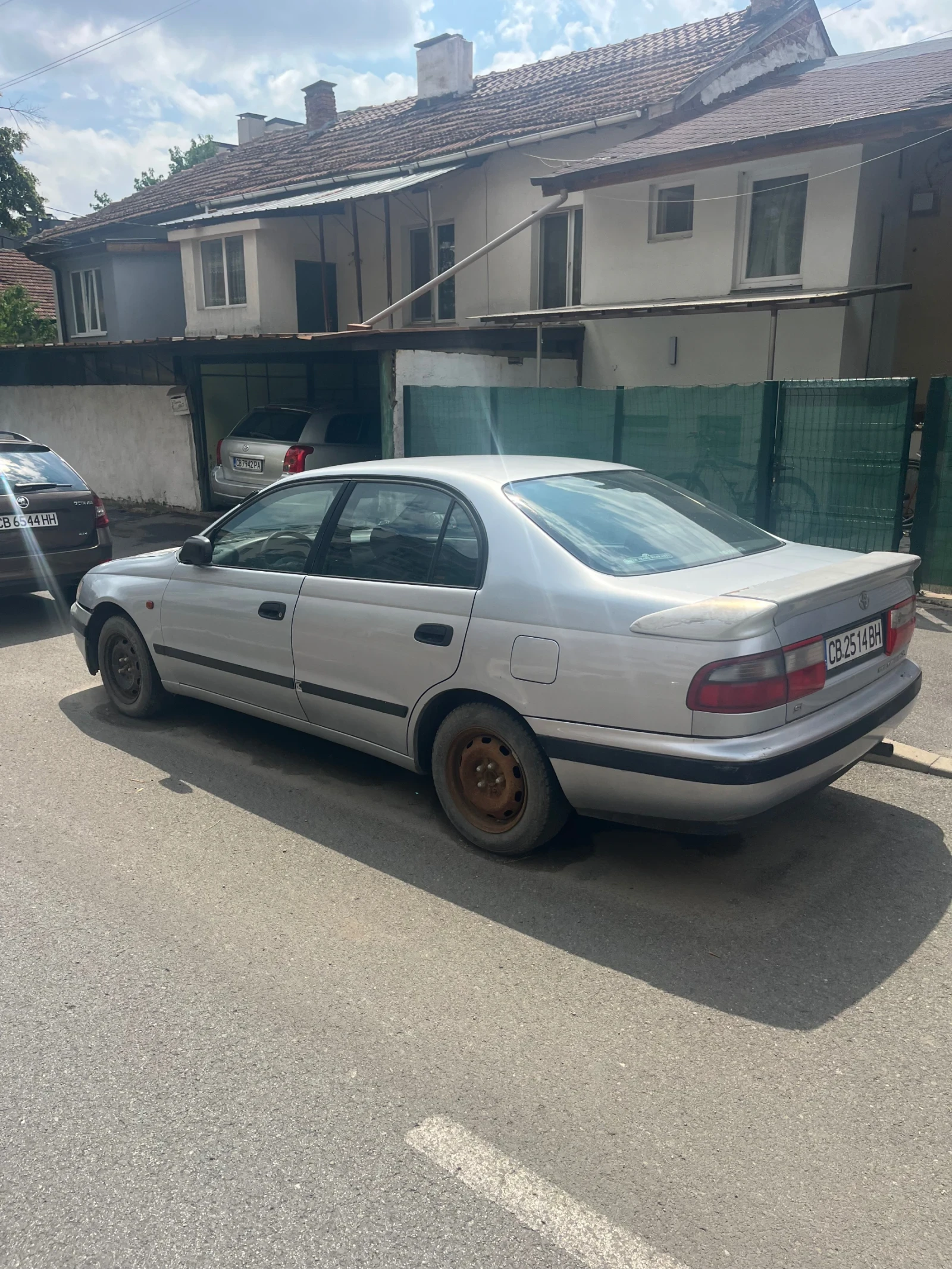 Toyota Carina, снимка 4 - Автомобили и джипове - 55374741