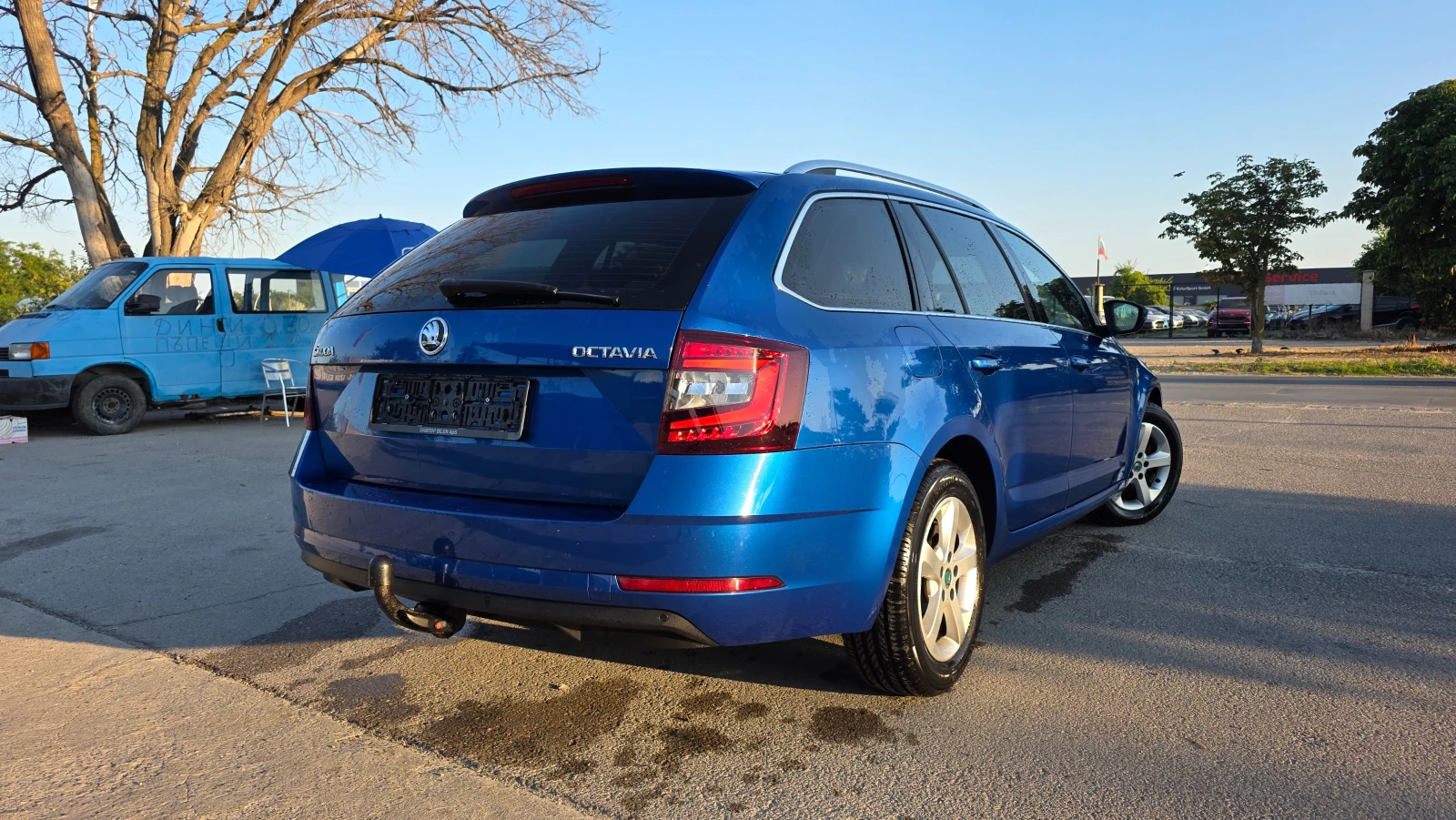 Skoda Octavia DISTRONIC/NAVI/FUL-FUL, снимка 4 - Автомобили и джипове - 55547545