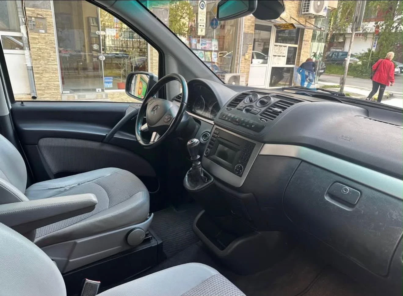 Mercedes-Benz Viano VIANO 220 CDI TREND , снимка 2 - Автомобили и джипове - 56330529