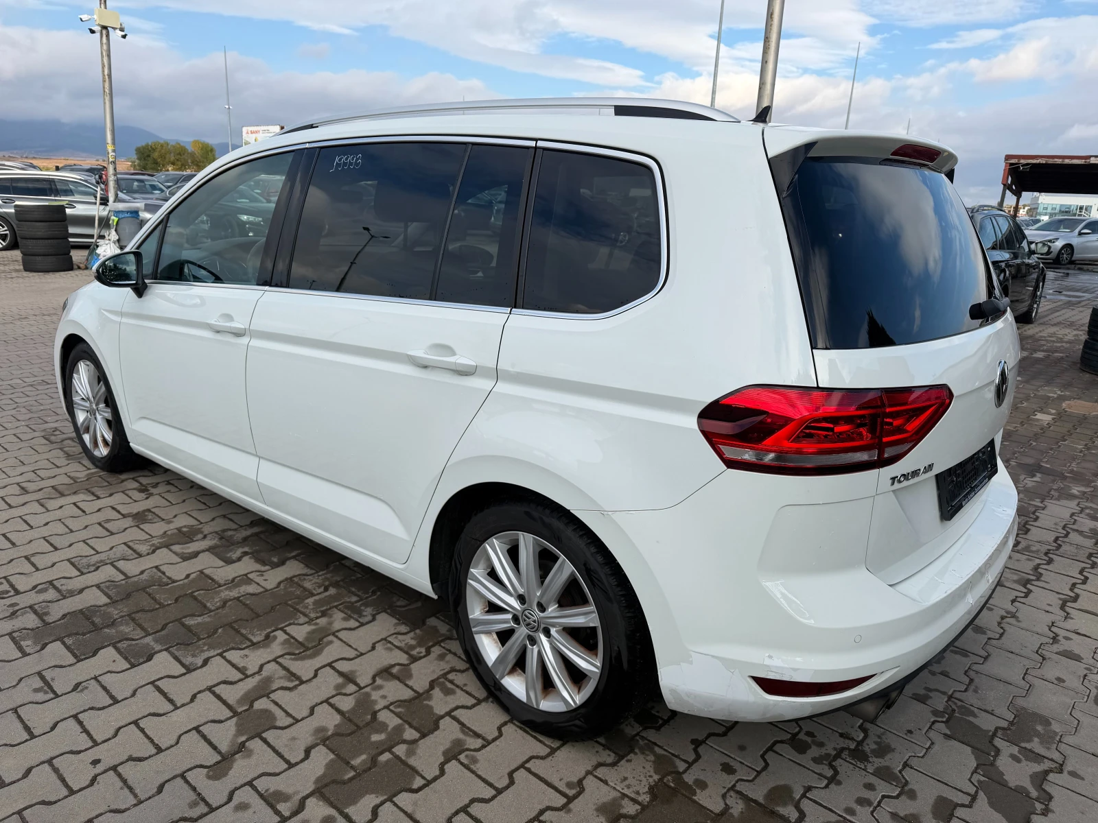 VW Touran 1.4TSI AVTOMAT/NAVI/KAMERA 6+ 1 EURO 6 | Mobile.bg � ����������� 8
