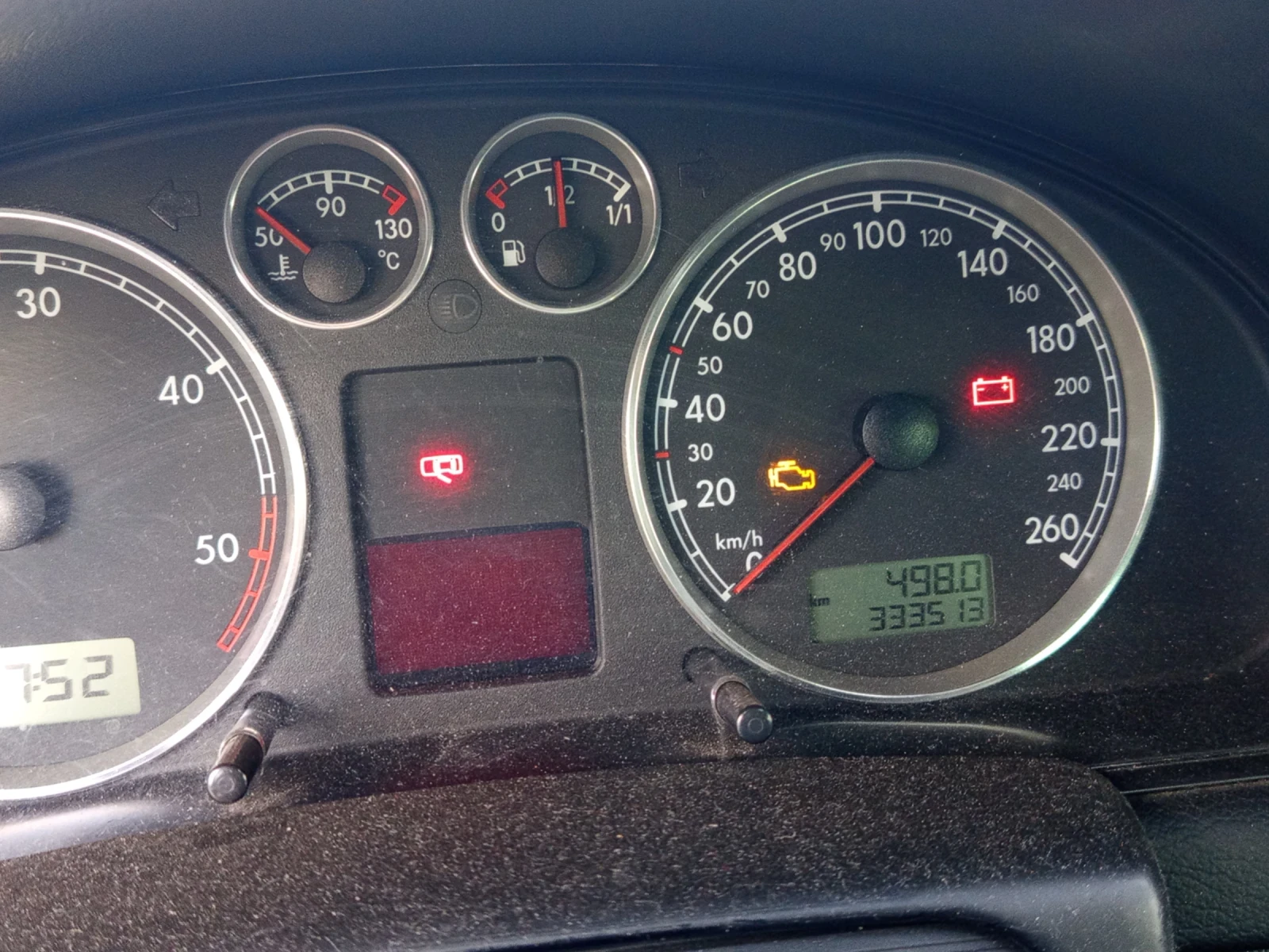 VW Passat, снимка 4 - Автомобили и джипове - 56601982