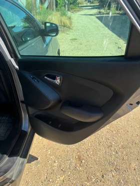 Hyundai IX35, снимка 11
