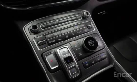 Hyundai Santa fe HEV 1.6 2WD Exclusive | ОБДУХВАНЕ | KEYLESS |  - 17700 € / 34618.19 лв. - 24348489 8