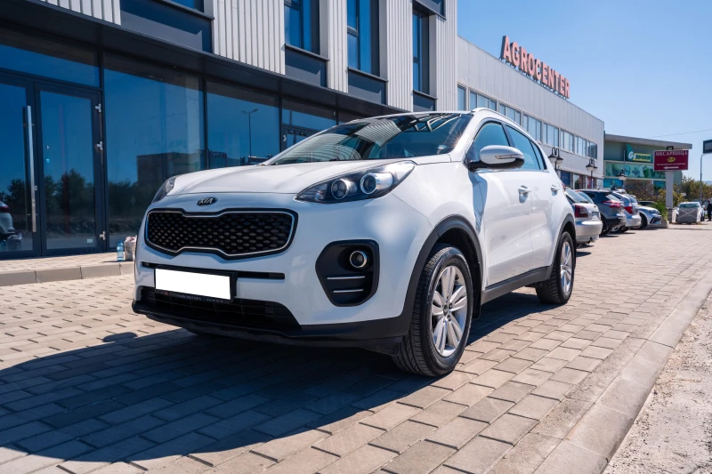 Kia Sportage 1.6, снимка 3 - Автомобили и джипове - 47675574