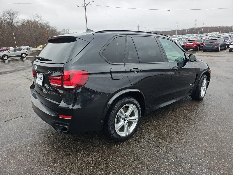 BMW X5  xDrive50i M* Obduhvane* Head-Up* PANO, снимка 6 - Автомобили и джипове - 48588321