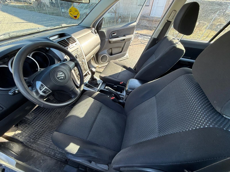 Suzuki Grand vitara 2.0 На части, снимка 8 - Автомобили и джипове - 49705504