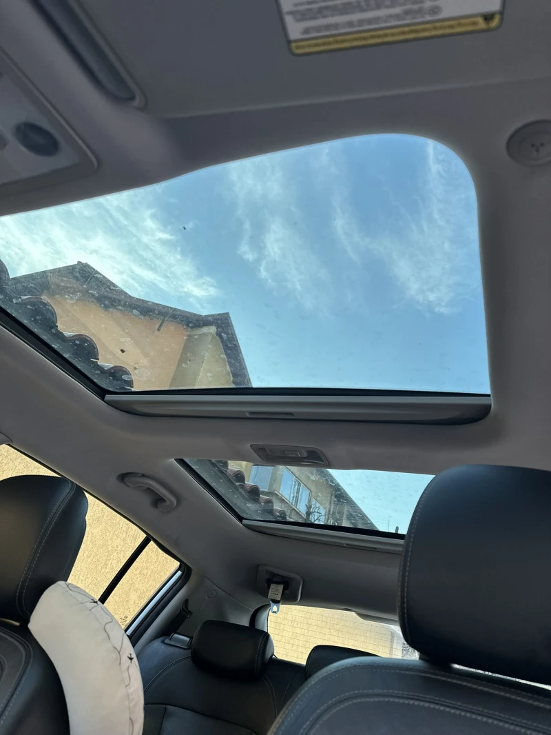 Kia Sportage 2.0 CRDI 4x4, снимка 15 - Автомобили и джипове - 51898451