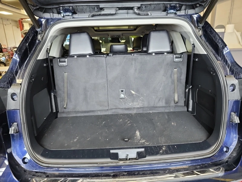 Toyota Highlander * LIMITED* * Aвтокредит* * Пълна сервизна история*, снимка 13 - Автомобили и джипове - 53448370