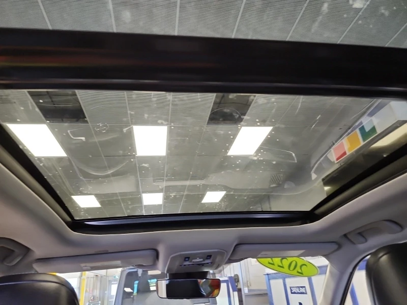 Toyota Highlander * LIMITED* * Aвтокредит* * Пълна сервизна история*, снимка 11 - Автомобили и джипове - 53448370