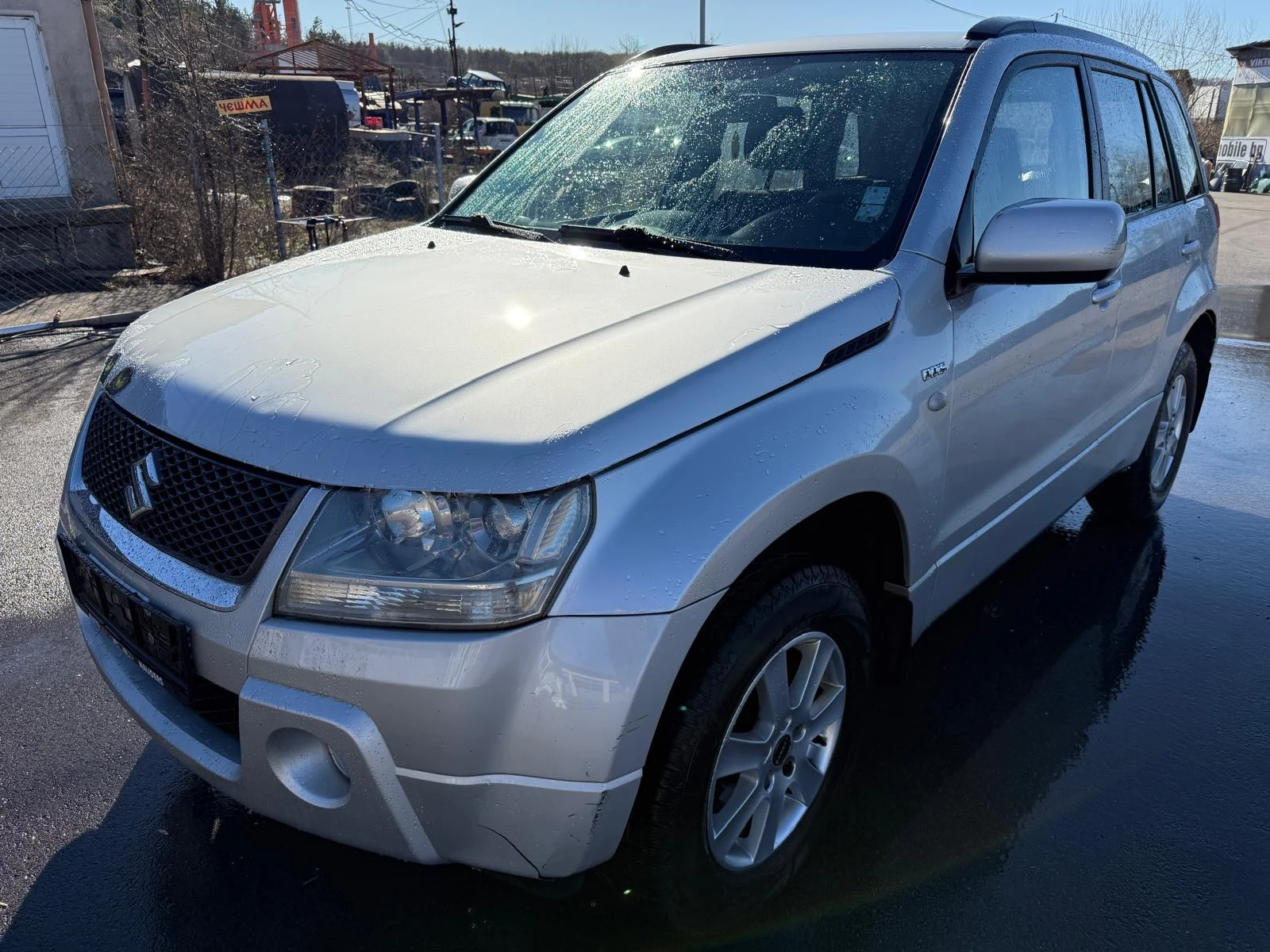 Suzuki Grand vitara 2.0 На части, снимка 1
