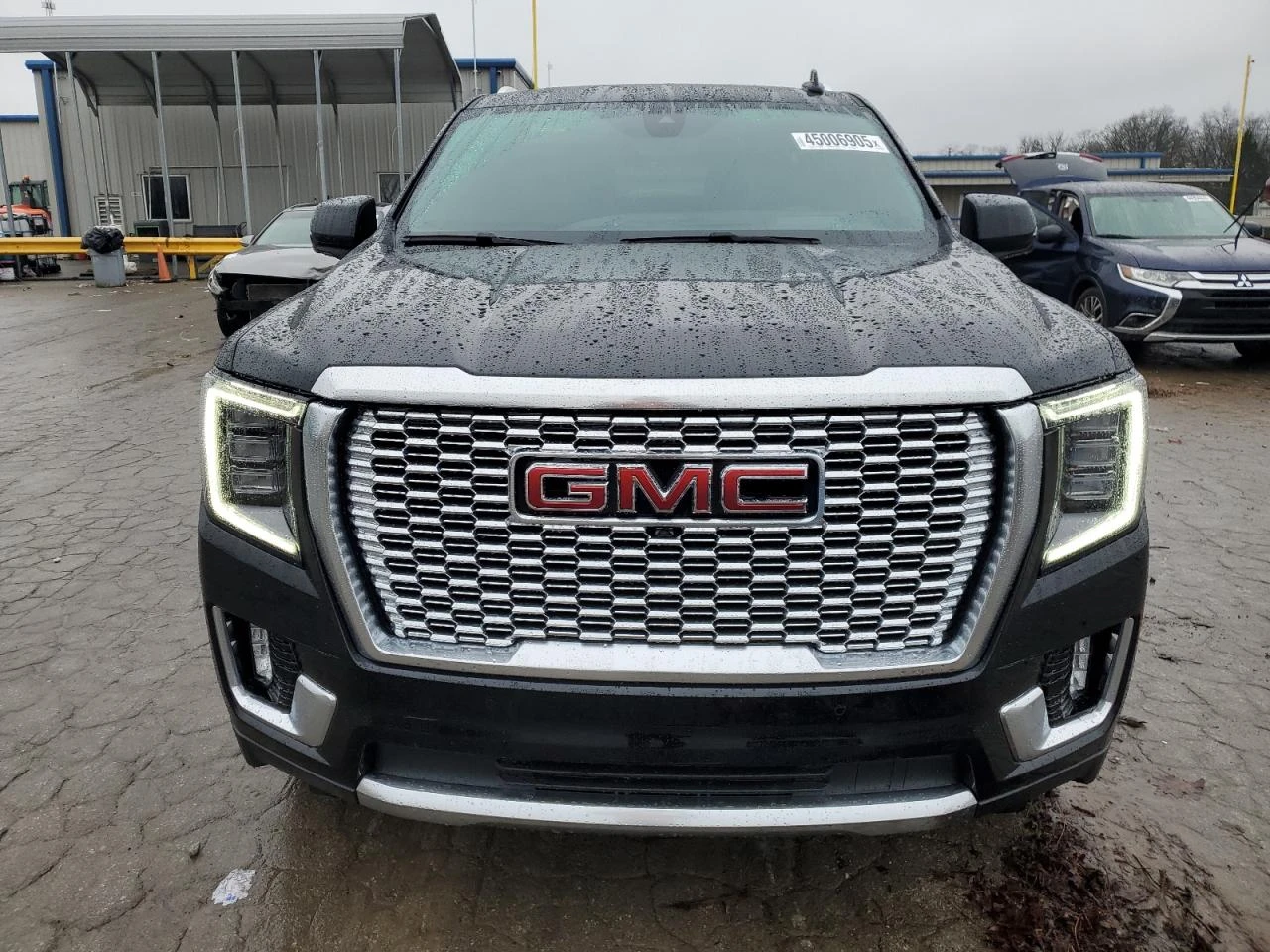 Gmc Yukon DENALI 6.2L V8 420кс - изображение 5