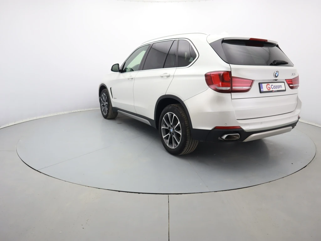 BMW X5  - изображение 8