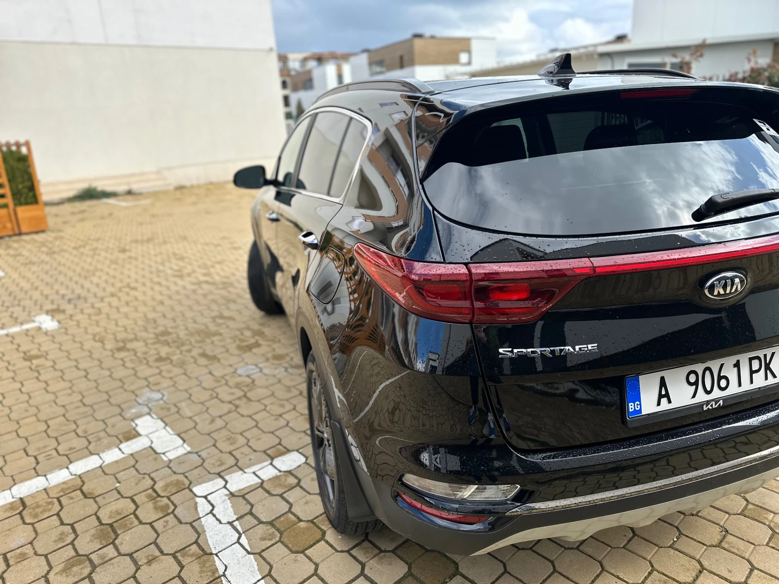 Kia Sportage Black Line - изображение 2