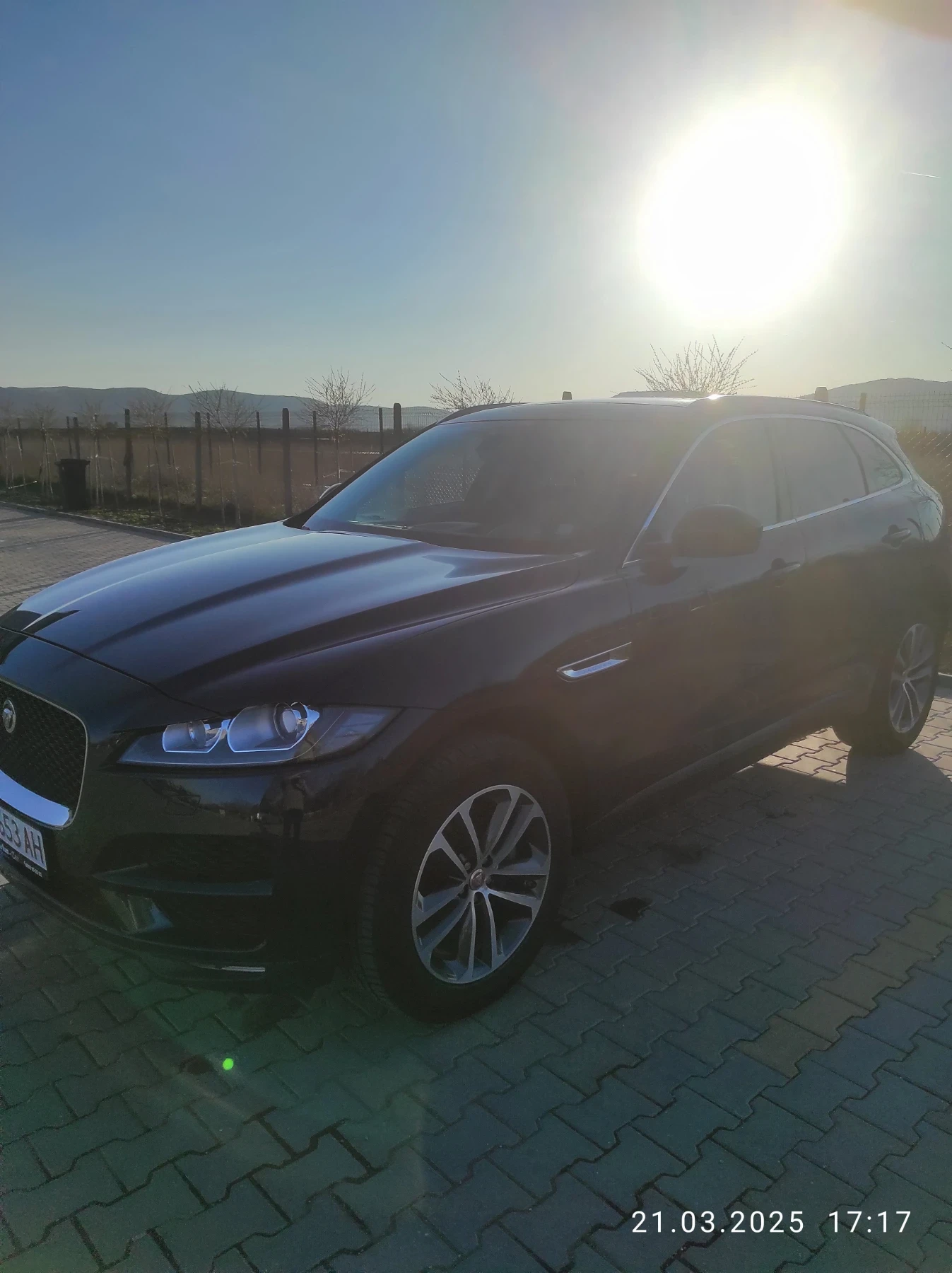 Jaguar F-PACE  - изображение 3