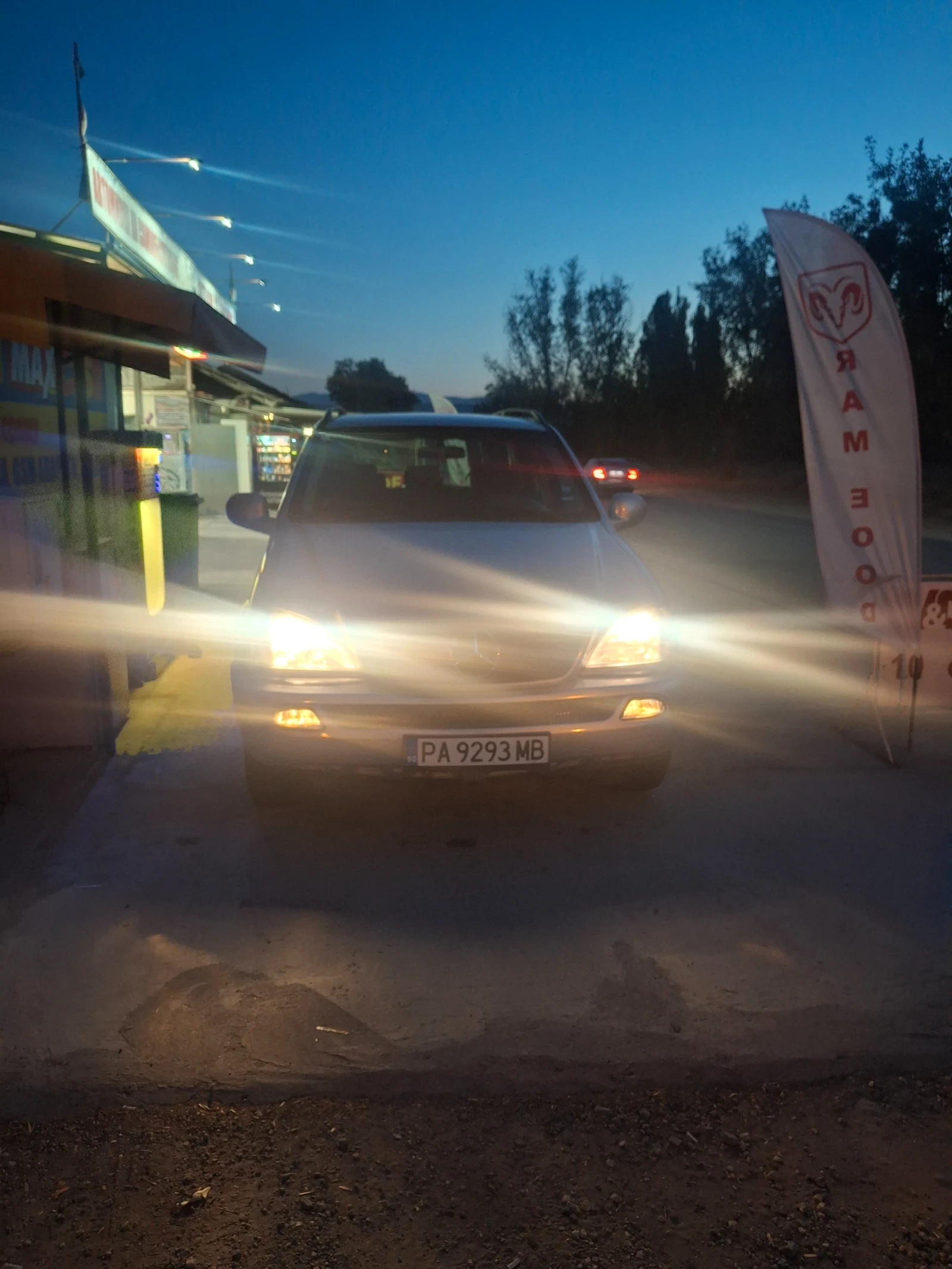 Mercedes-Benz ML 320 СПЕШНО, МНОГО СПЕШНО - изображение 3