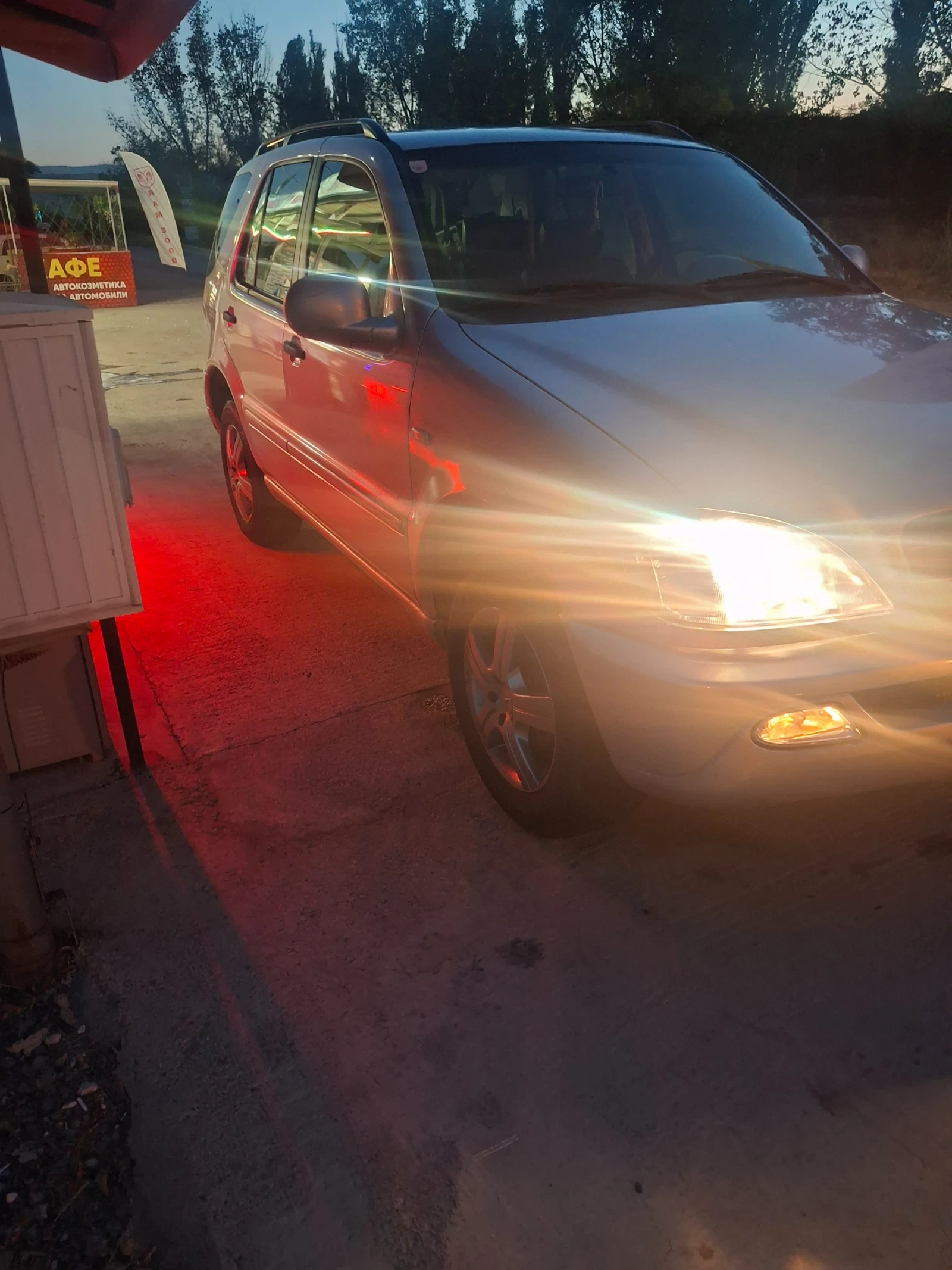 Mercedes-Benz ML 320 СПЕШНО, МНОГО СПЕШНО - изображение 4