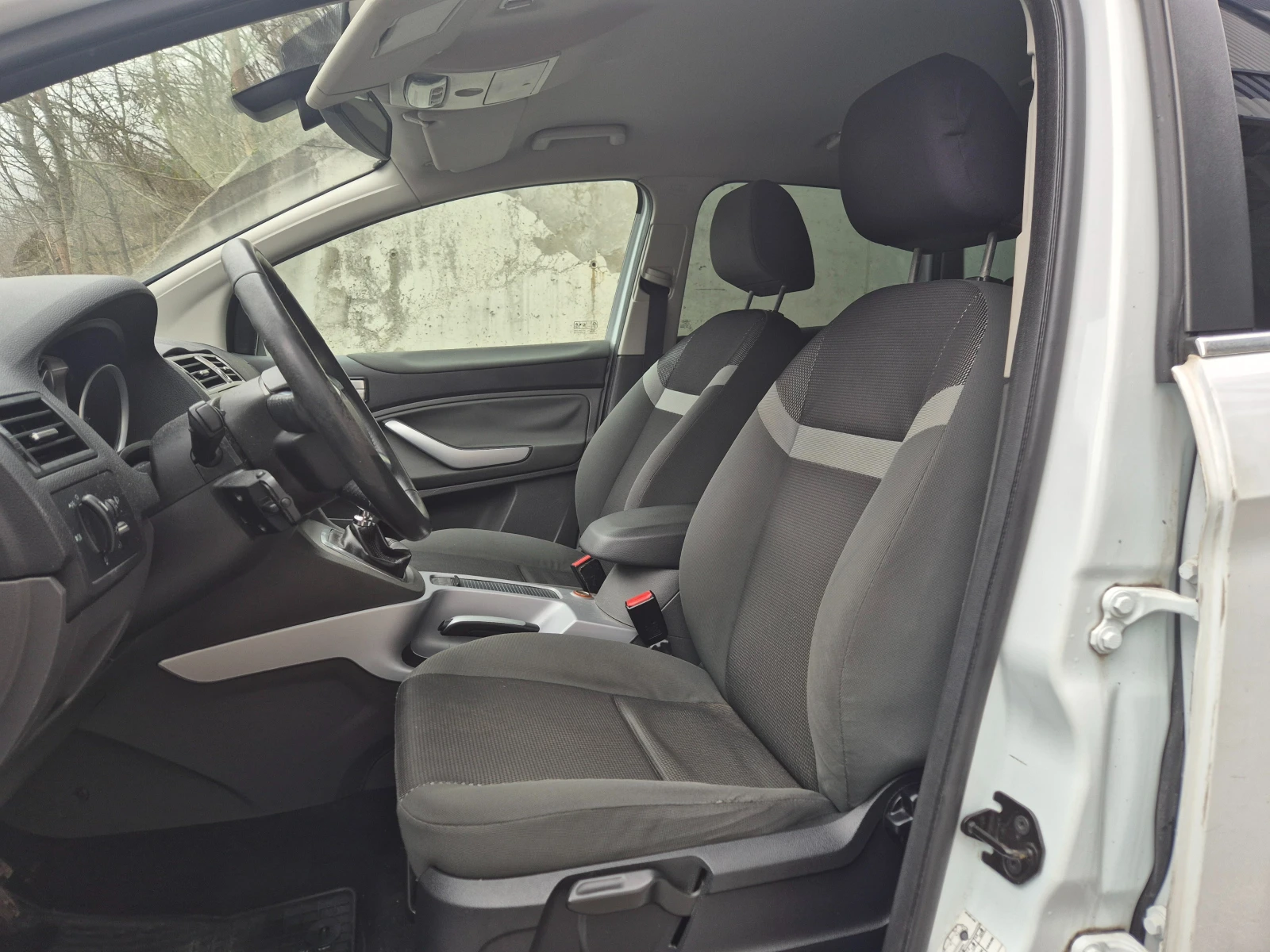 Ford Kuga 2.0/4x4 | Mobile.bg � ����������� 16