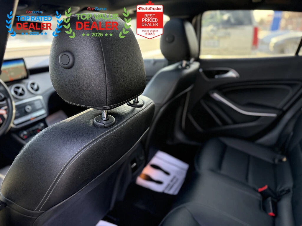 Mercedes-Benz GLA 250 PREMIUM | PANO | NAVI | 4 MATIC, снимка 8 - Автомобили и джипове - 53743460