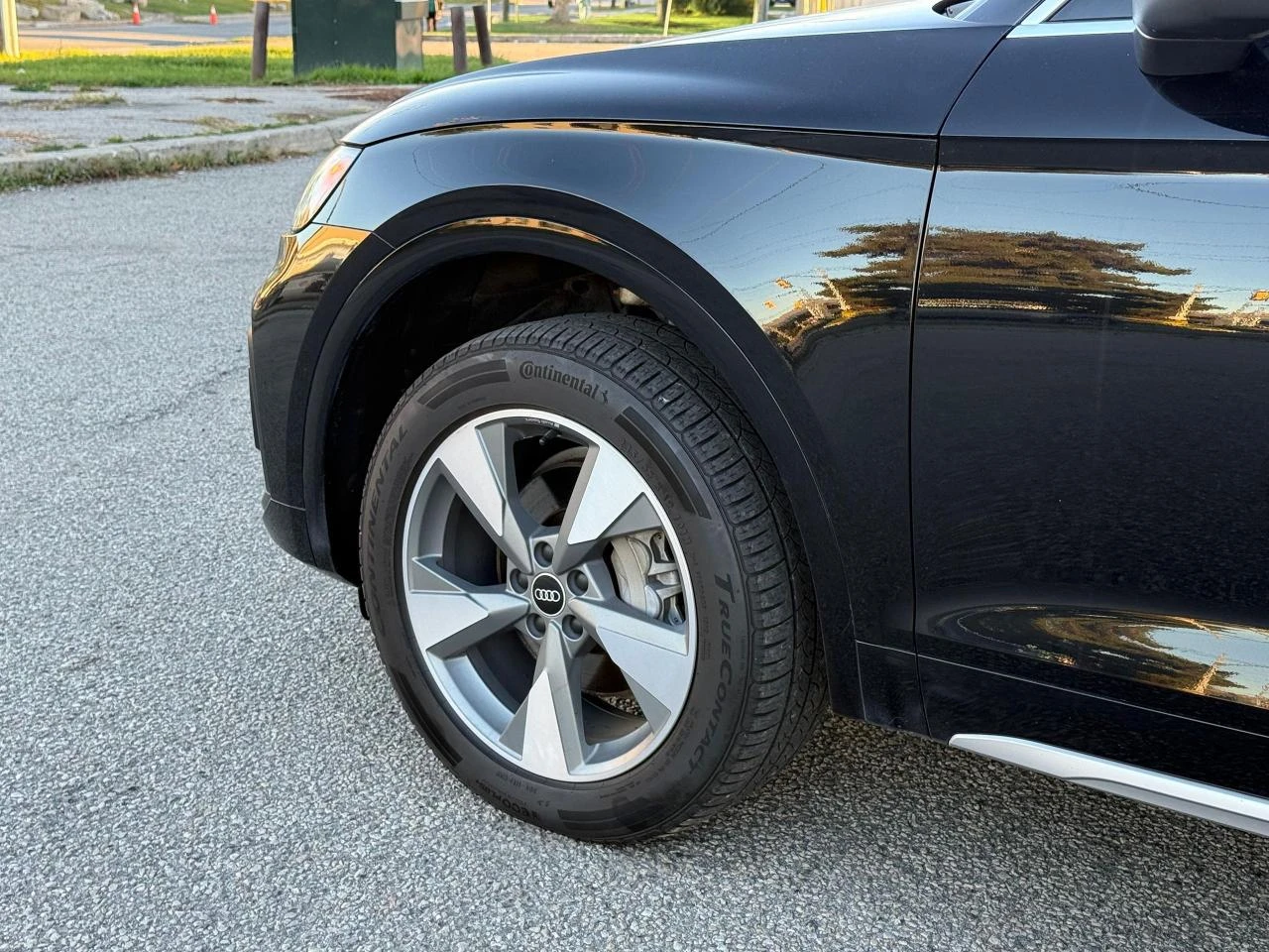 Audi Q5 Komfort - NOACCIDENTS| APPLECARPLAY| LANEKEEP| BLI, снимка 5 - Автомобили и джипове - 53817131