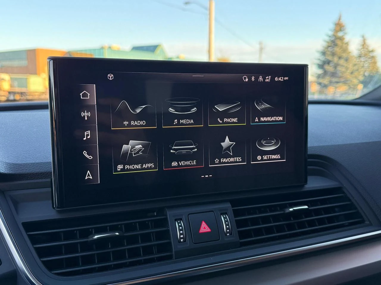 Audi Q5 Komfort - NOACCIDENTS| APPLECARPLAY| LANEKEEP| BLI, снимка 11 - Автомобили и джипове - 53817131