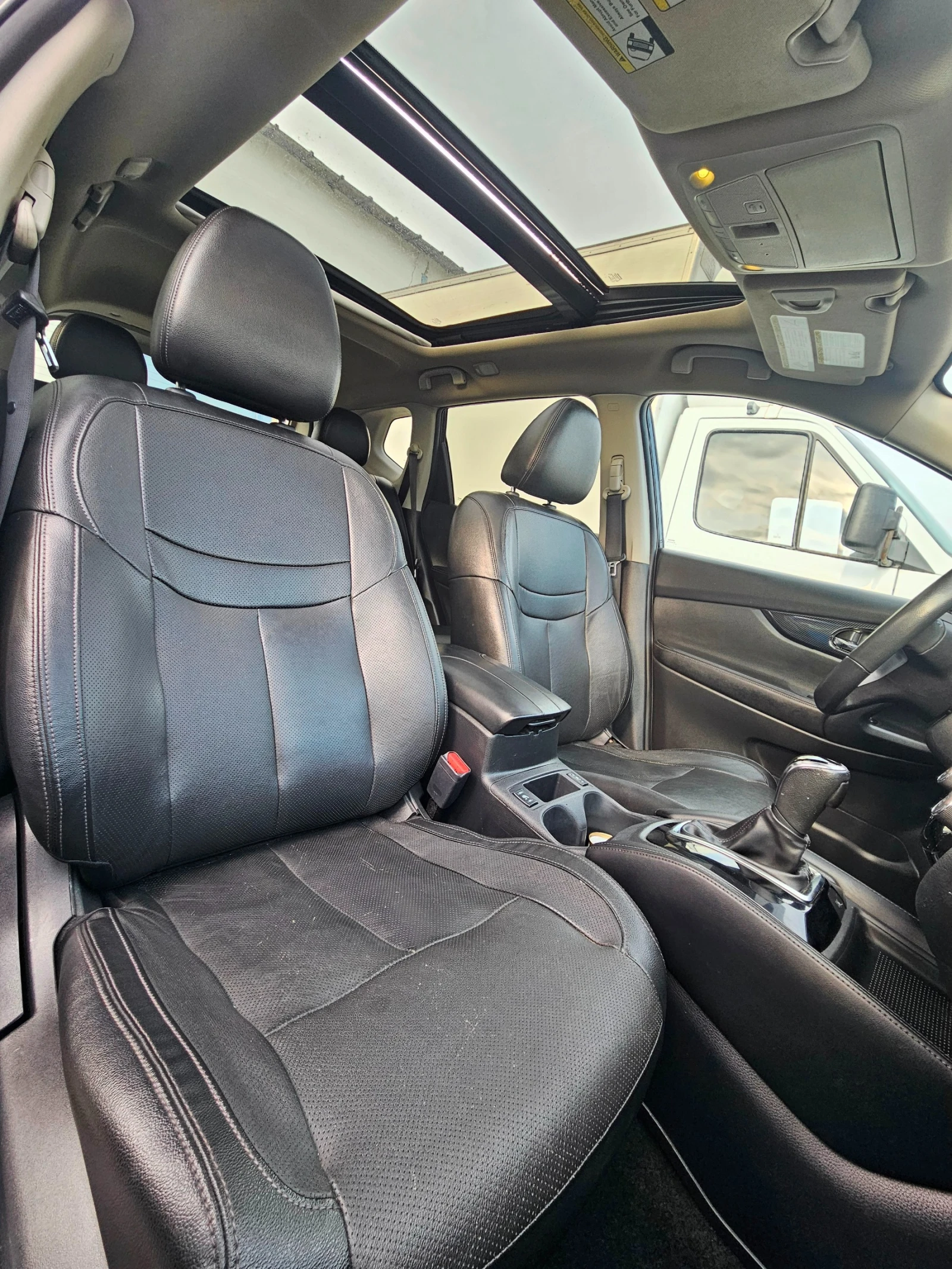 Nissan X-trail 2.5 4x4, снимка 9 - Автомобили и джипове - 54332296