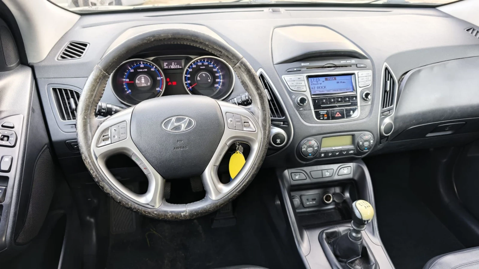 Hyundai IX35 1.7d, снимка 11 - Автомобили и джипове - 54421447