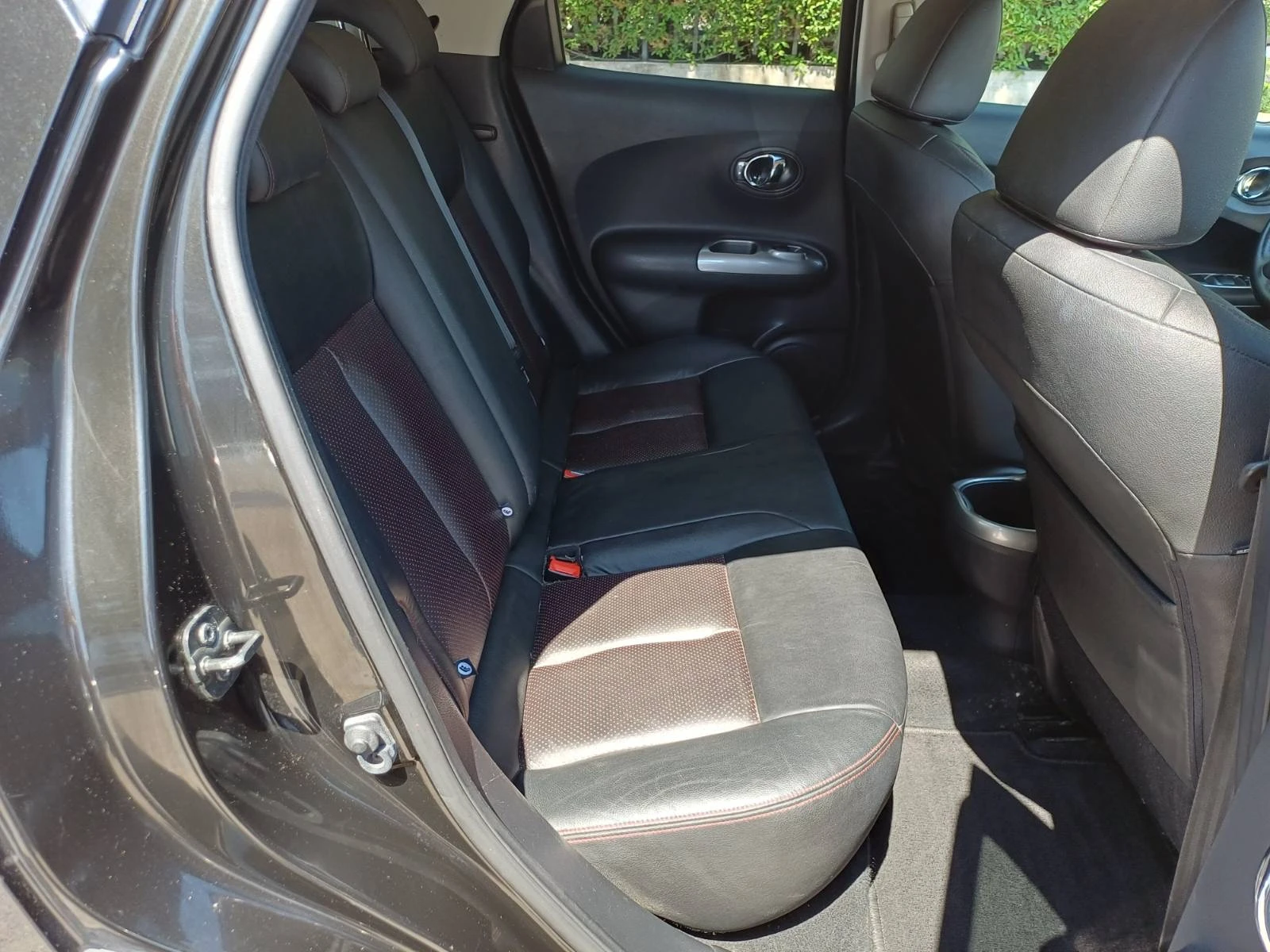 Nissan Juke 1.5dCi Tekna Facelift, снимка 17 - Автомобили и джипове - 54853044