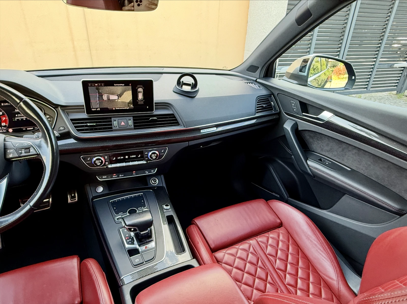 Audi SQ5 3.0 TFSI/360/Head-up/3D B&O/Панорама/Дигитално, снимка 7 - Автомобили и джипове - 55100793