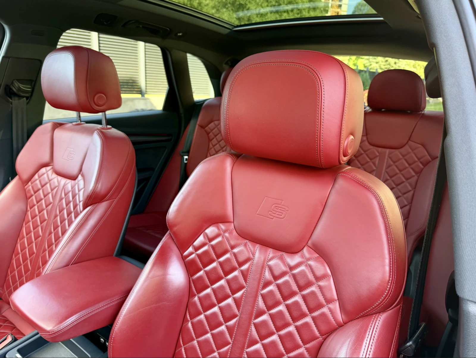 Audi SQ5 3.0 TFSI/360/Head-up/3D B&O/Панорама/Дигитално, снимка 3 - Автомобили и джипове - 55100793