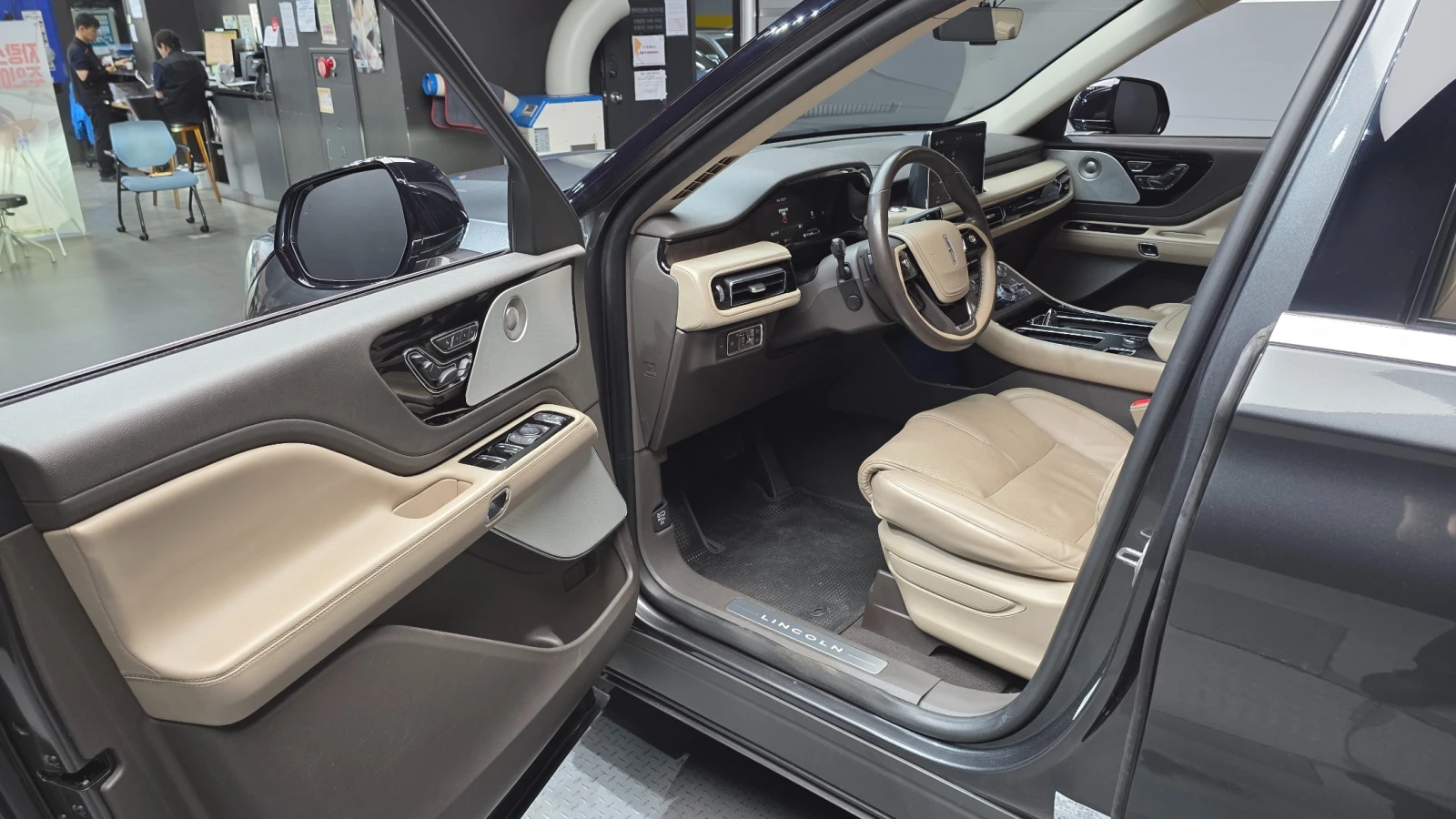 Lincoln Aviator 3.0 Reserve AWD  | Mobile.bg � ����������� 9