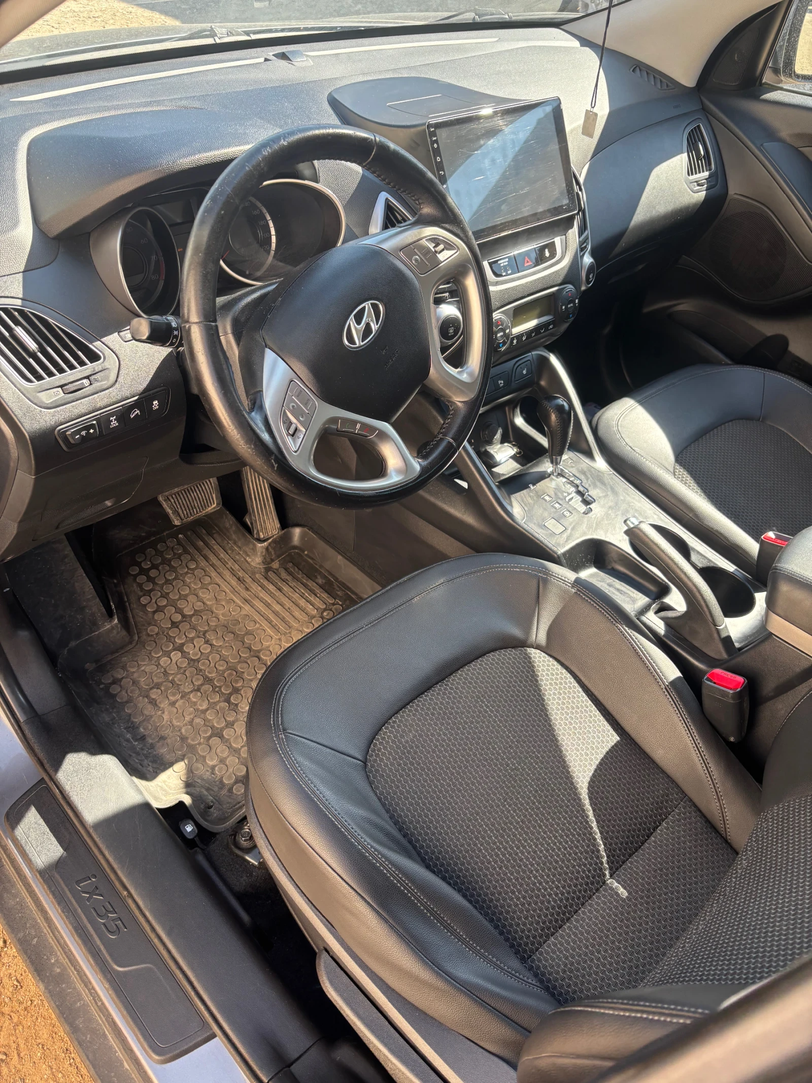 Hyundai IX35, снимка 6 - Автомобили и джипове - 55741812