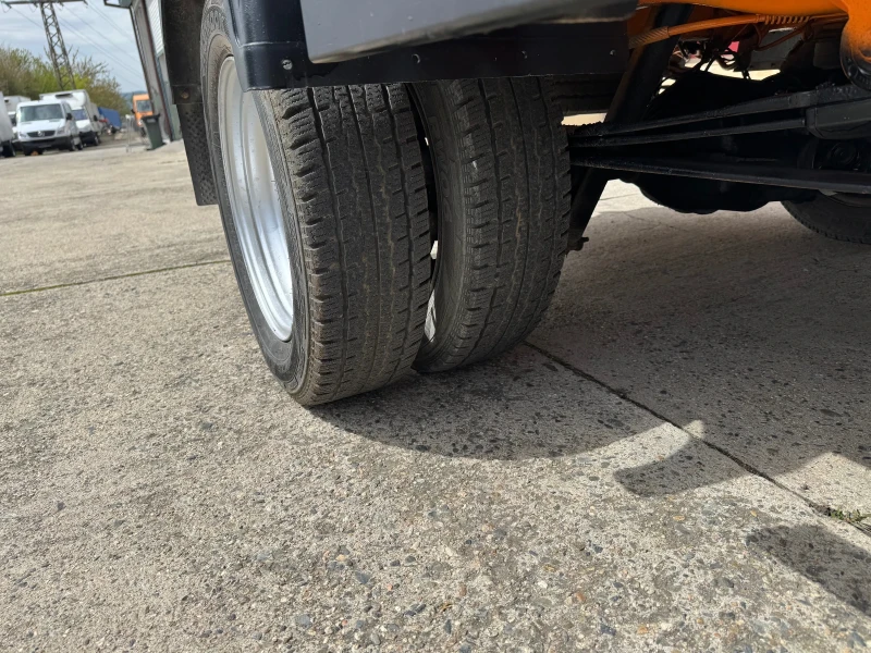 Ford Transit 2.4TDI* 7 места* Климатик* 2.80 метра каросерия, снимка 14 - Бусове и автобуси - 49918617