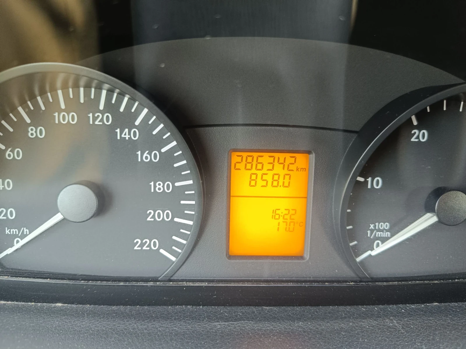 Mercedes-Benz Vito  9места KLIMA LANG - изображение 10