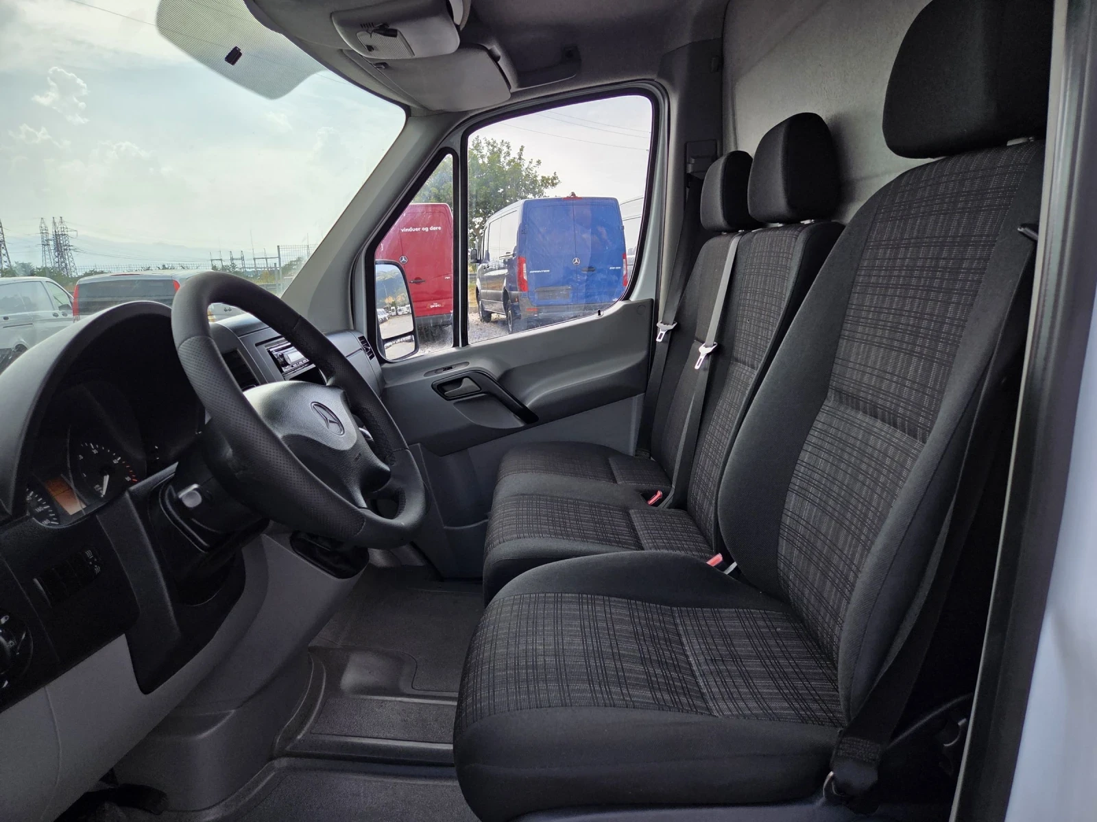 Mercedes-Benz Sprinter 316 Хладилен, Макси, Клима - изображение 8
