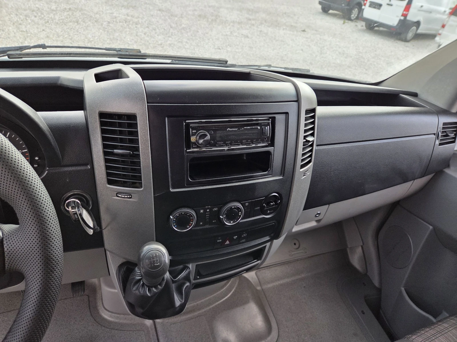 Mercedes-Benz Sprinter 316 Хладилен, Макси, Клима - изображение 10