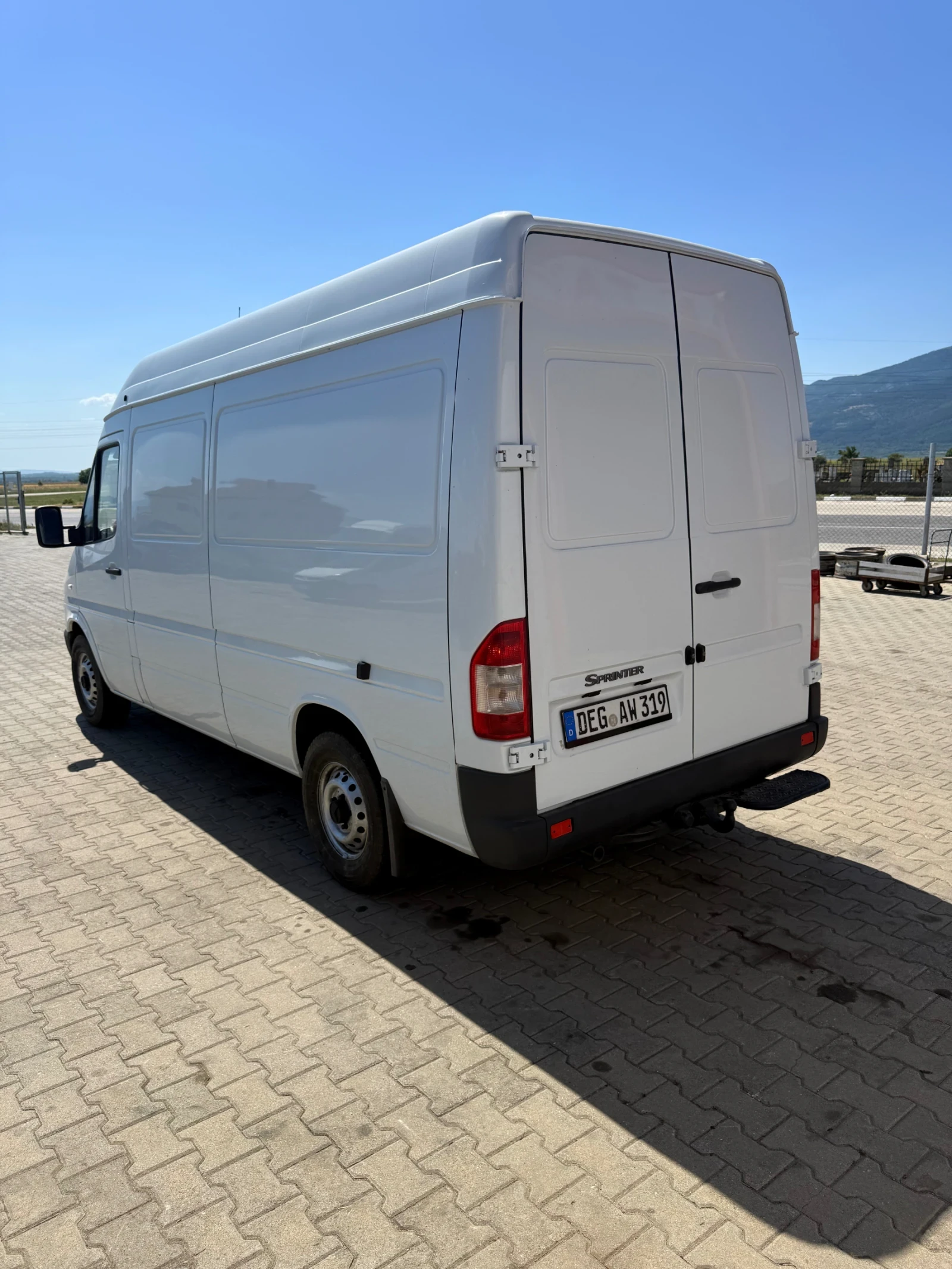 Mercedes-Benz Sprinter 316 2.7 CDI, снимка 4 - Бусове и автобуси - 55106154