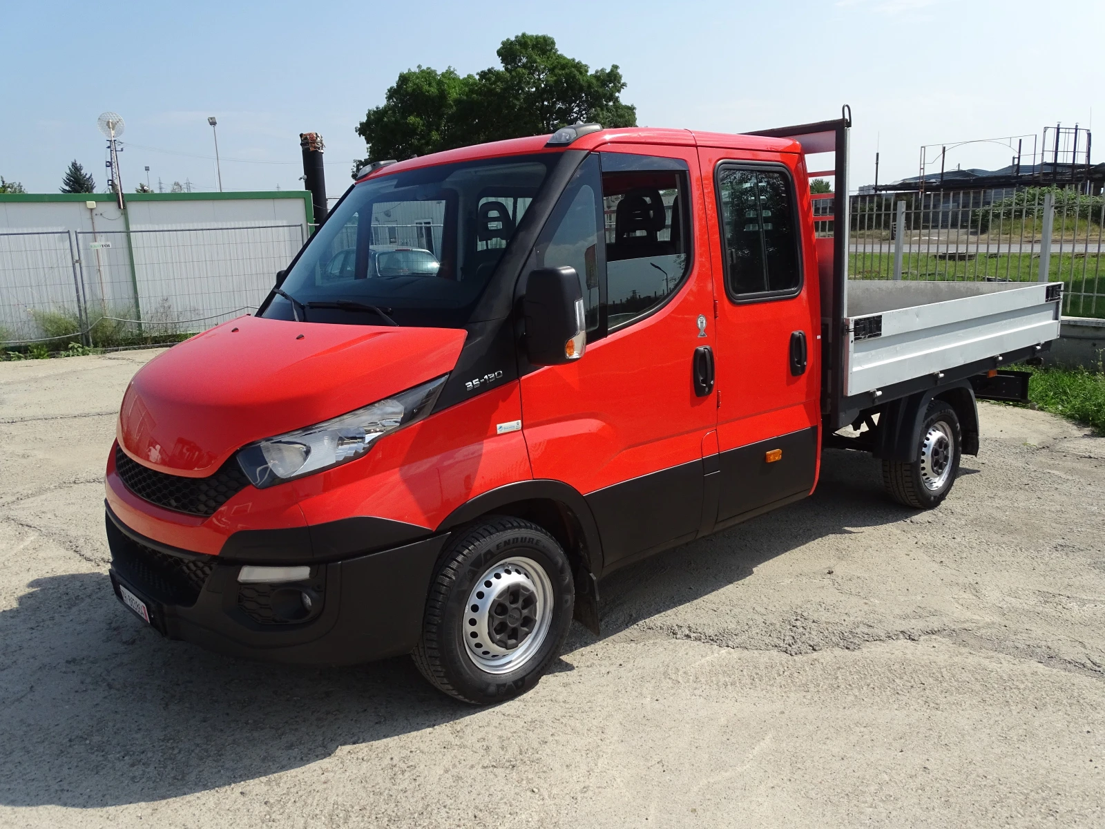 Iveco 35s13 * * 101 618 km* *  КАТ. * Б* 7-места, снимка 3 - Бусове и автобуси - 55117315